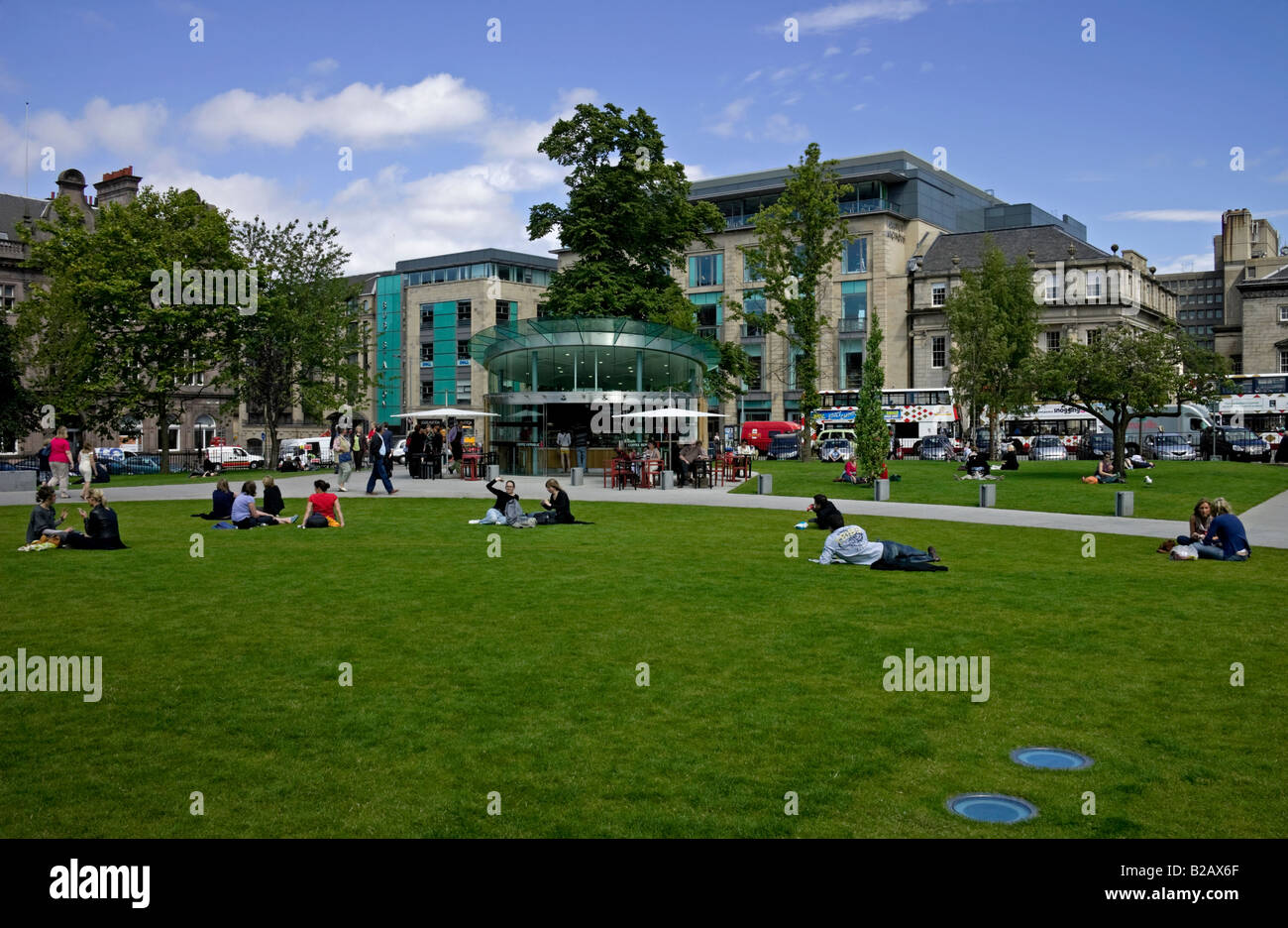 Recently landscaped St Andrews Square, Edinburgh, Scotland, UK, E Stock Photo Alamy