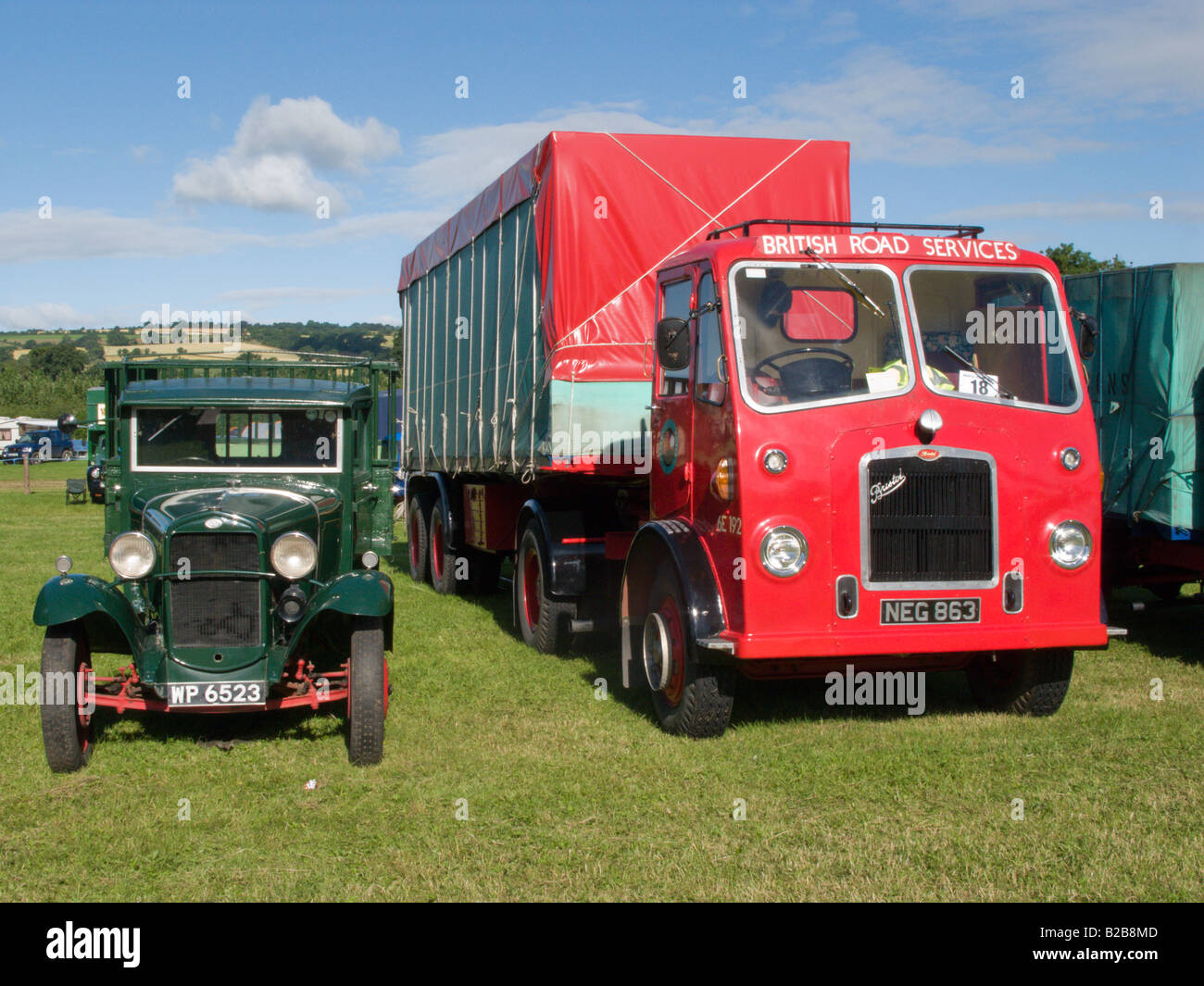 Classic commercial vehicles hires stock photography and images Alamy