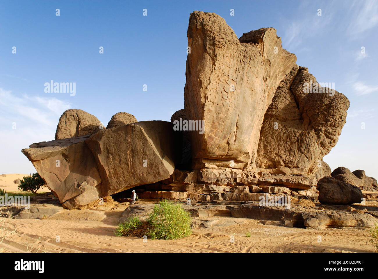 Rock formation in Youf Ahakit, Tassili du Hoggar, Wilaya Tamanrasset, Algeria, Sahara, North Africa Stock Photo