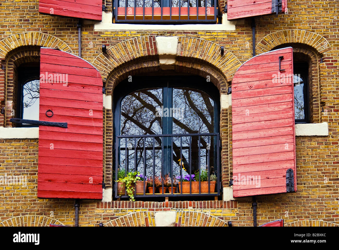 Dutch window shutters hires stock photography and images Alamy