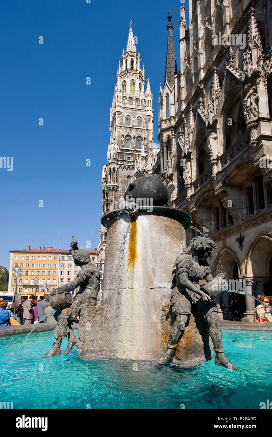 Fisch fountain on the Marienplatz Square, Munich, Upper Bavaria, Germany, Europe Stock Photo