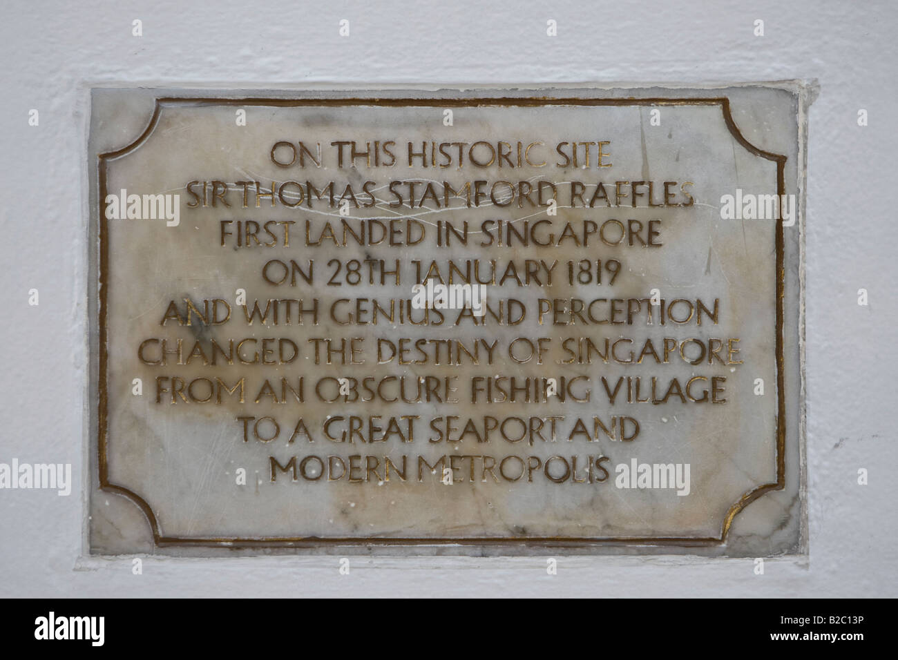 Raffles statue sir stamford raffles hi-res stock photography and images ...