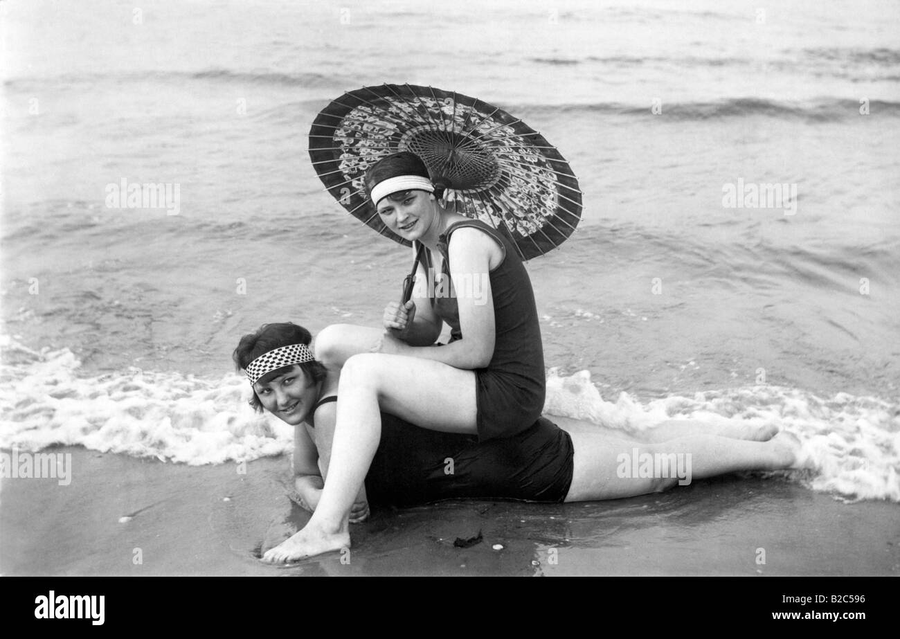 Two women at the beach, historical photo, circa 1920 Stock Photo