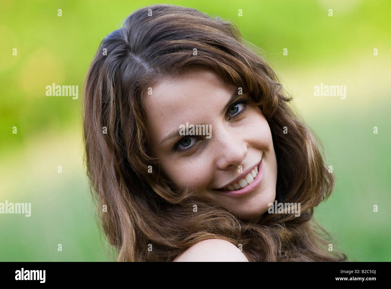 Close up portrait shots grey hi-res stock photography and images - Alamy