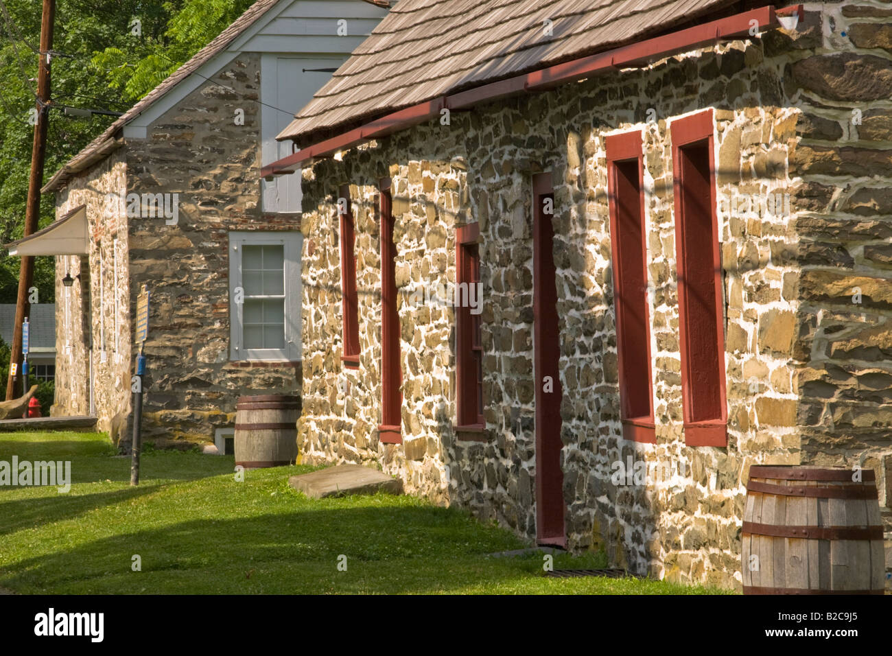 Limestone houses hires stock photography and images Alamy