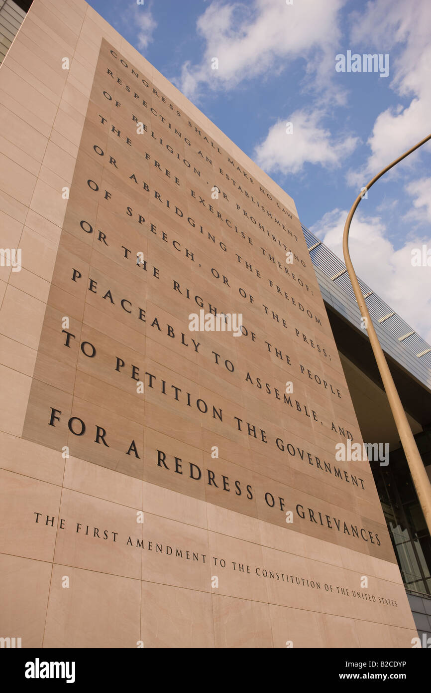 WASHINGTON, DC USA - Newseum, interactive museum of news. Exterior has a 74-foot-high marble engraving of the First Amendment. Stock Photo