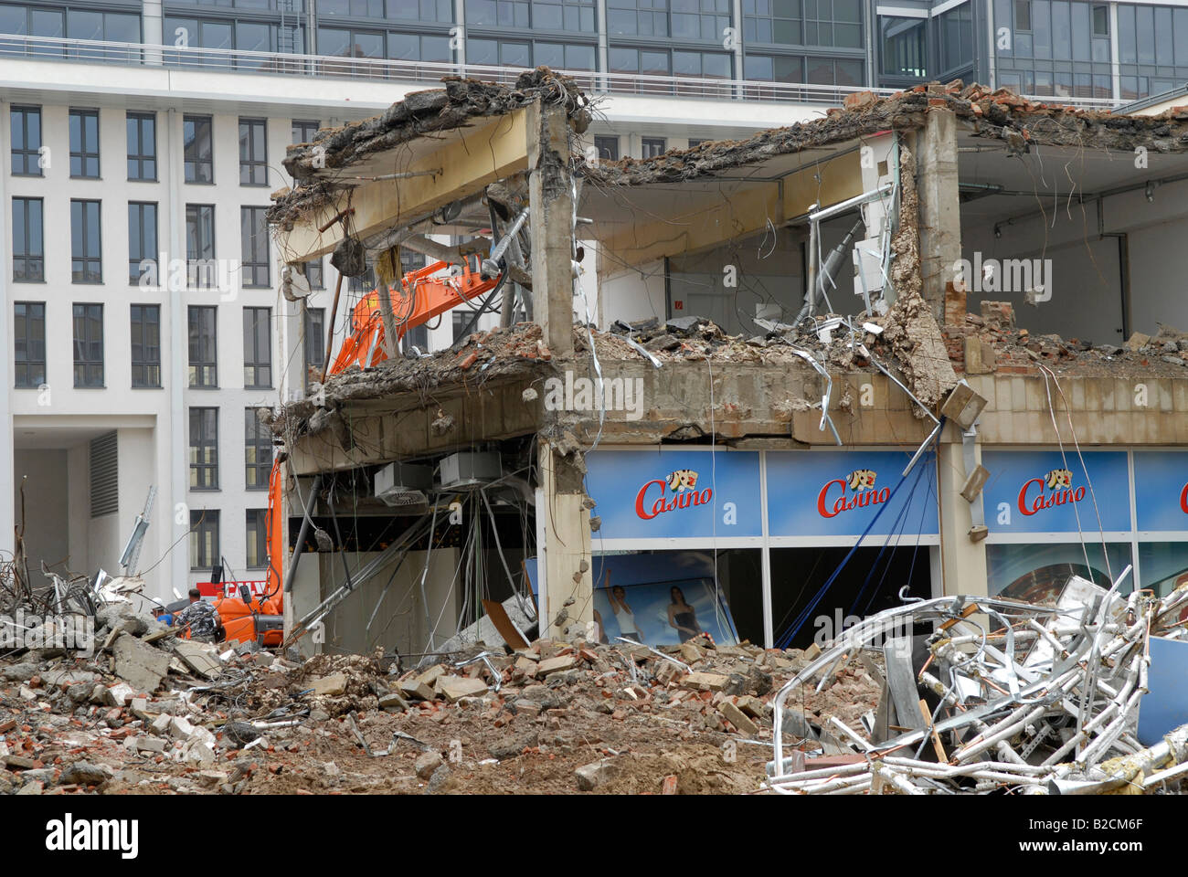 knock down building, construction site Stock Photo Alamy