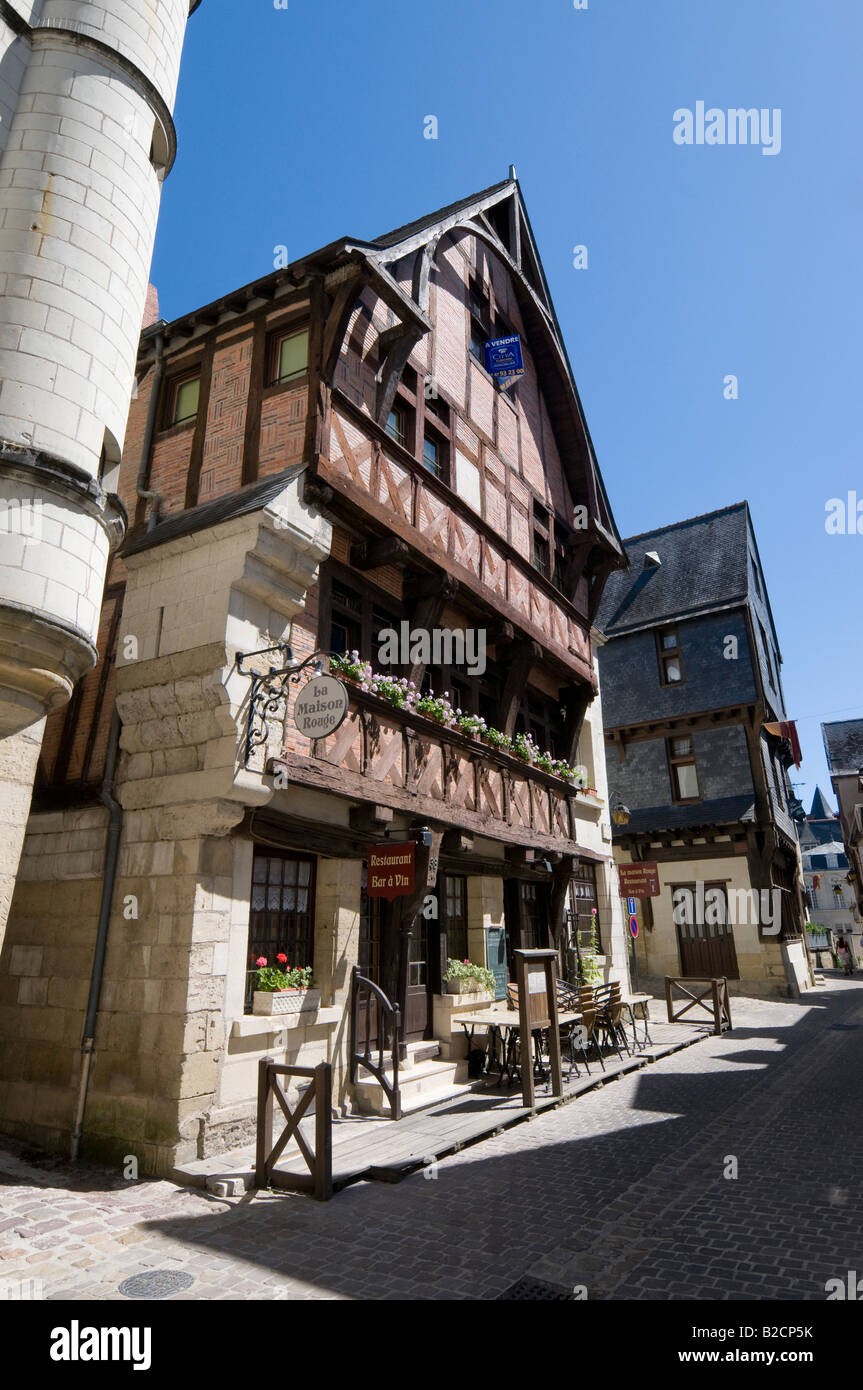 "La Maison Rouge" halftimbered restaurant / wine bar, Chinon, France