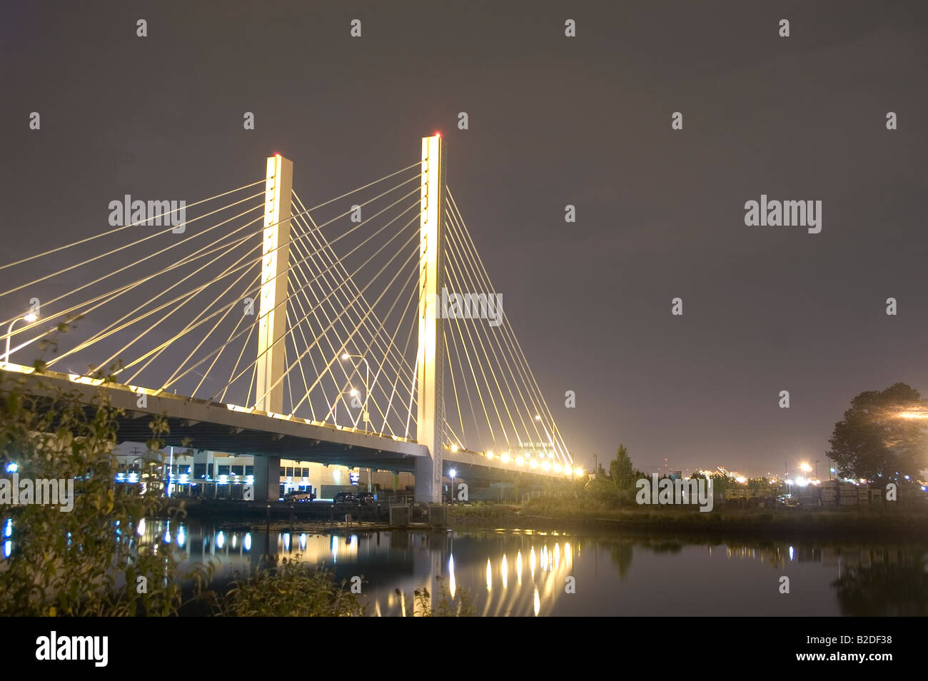 New Suspension Span Bridge Downtown Washington Stock Photo Alamy
