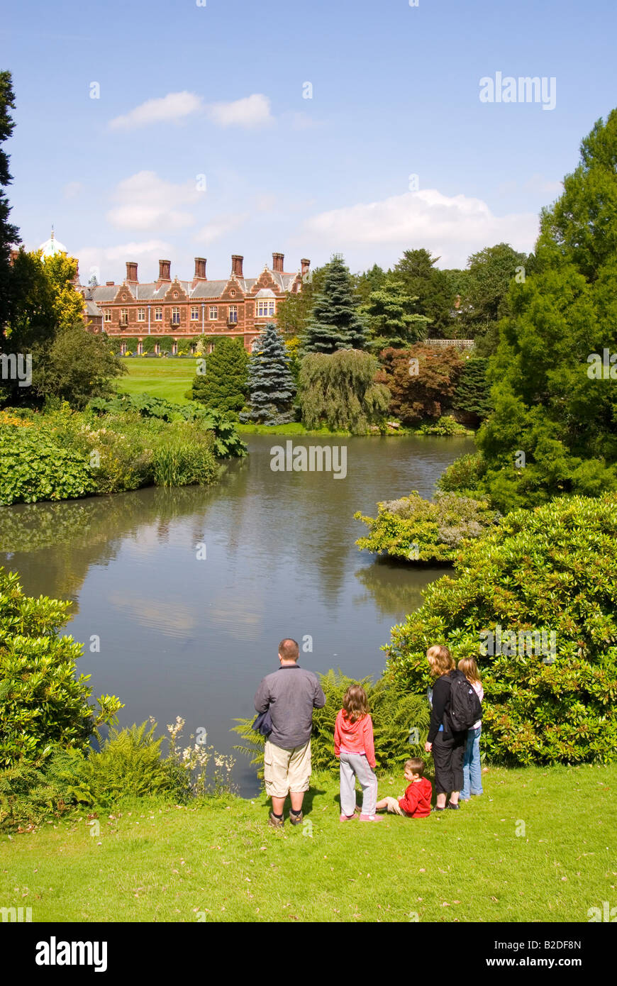 People Near Lake At Sandringham House,Sandringham Estate,Sandringham,Norfolk,England,uk (Retreat Of HM The Queen) Stock Photo