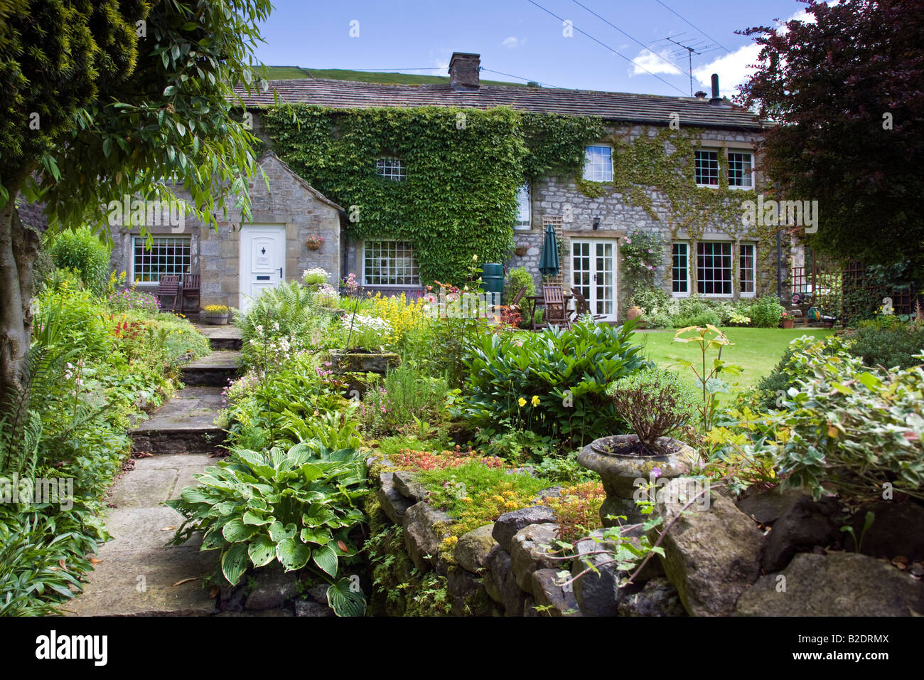 Country Cottage Buckden Wharfedale Yorkshire Dales National Park Stock Photo