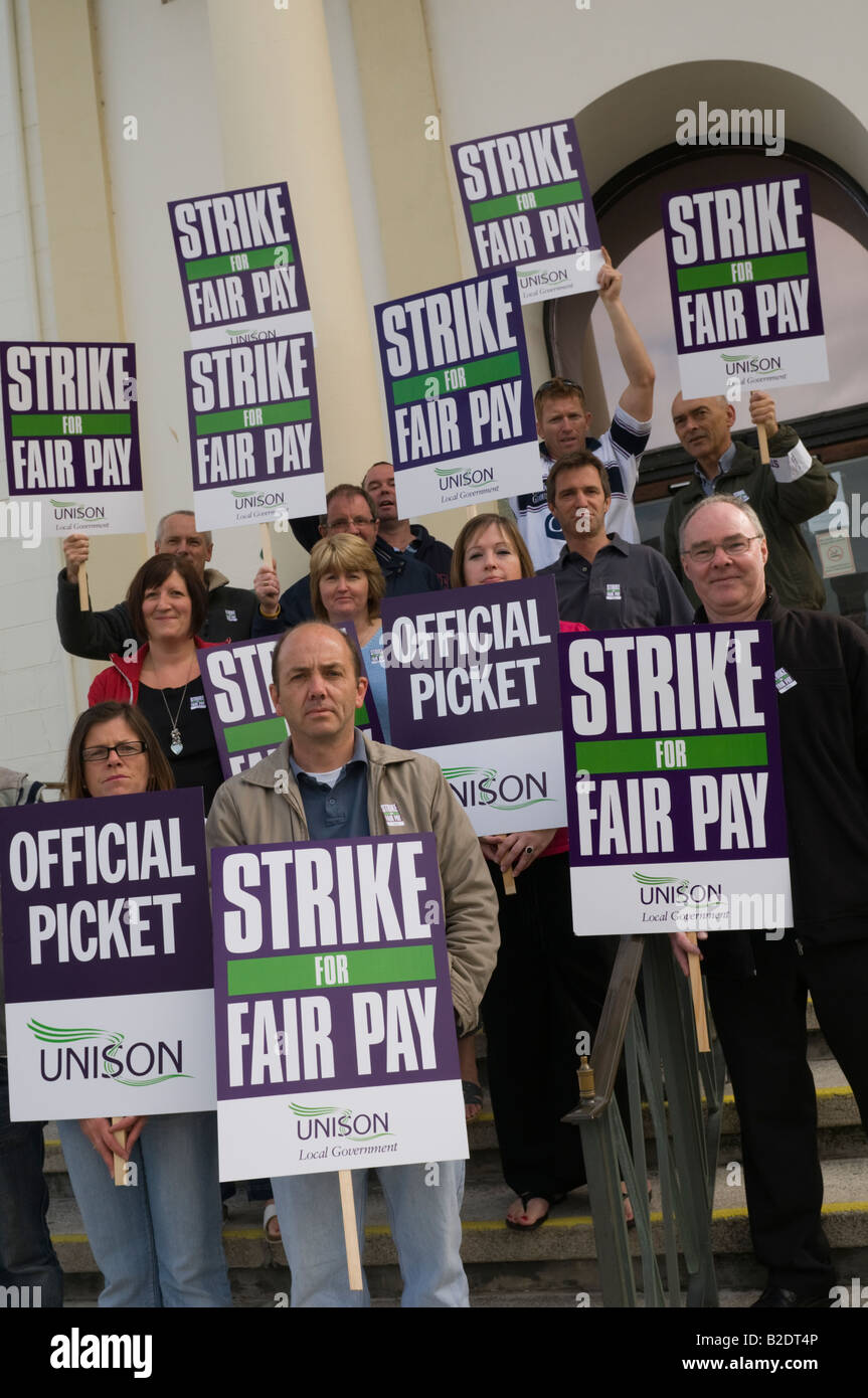 members of UNISON trade union on strike picketing local authority