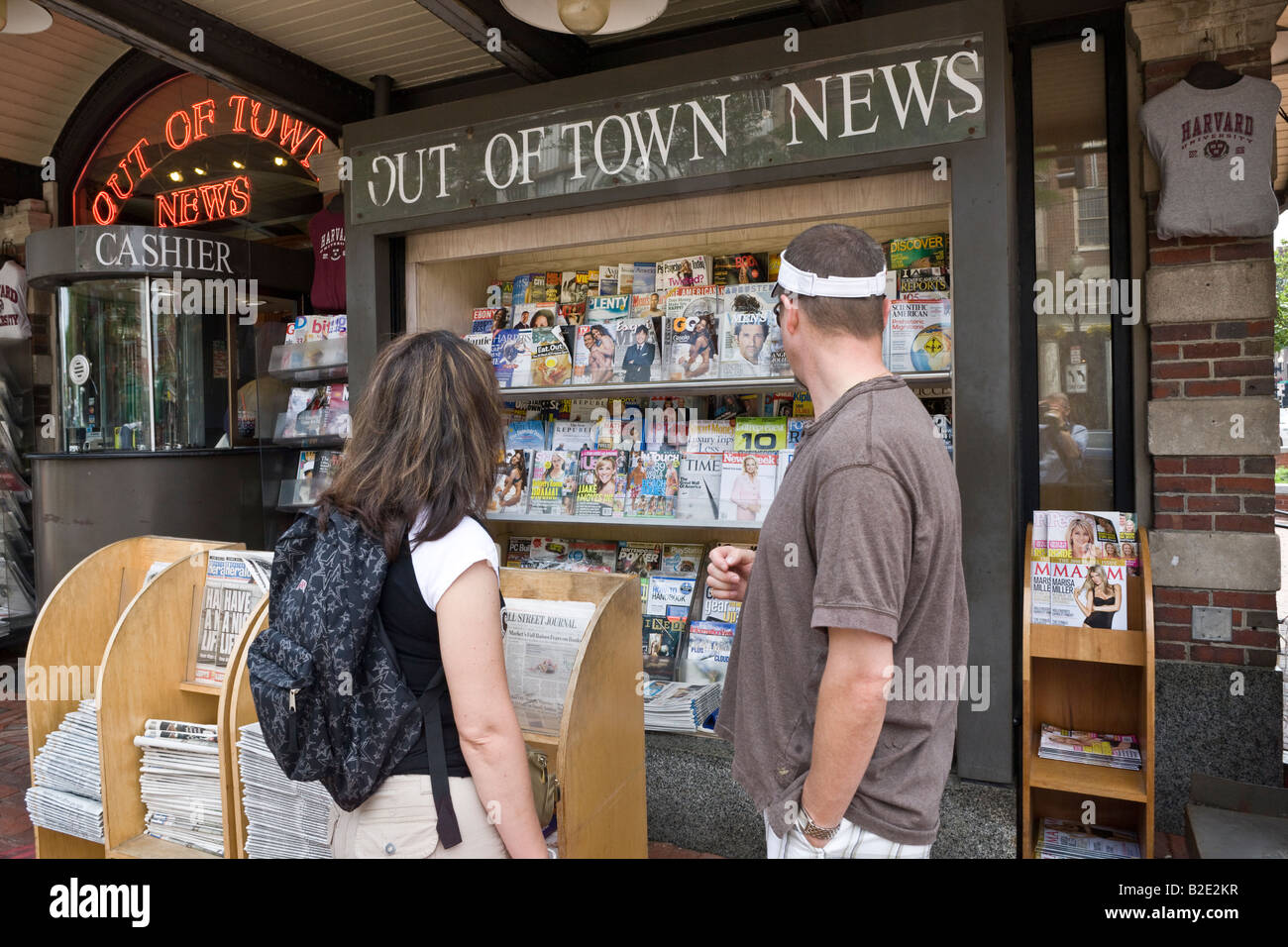 Out of Town News stand, Harvard Square, Cambridge, Massachusetts, USA Stock Photo