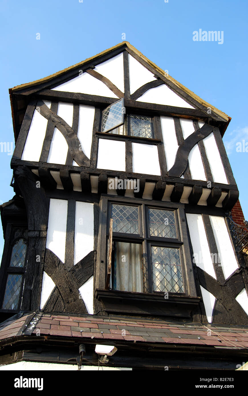 13th Century 'The Birdcage' pub, Cornmarket, Thame, Oxfordshire