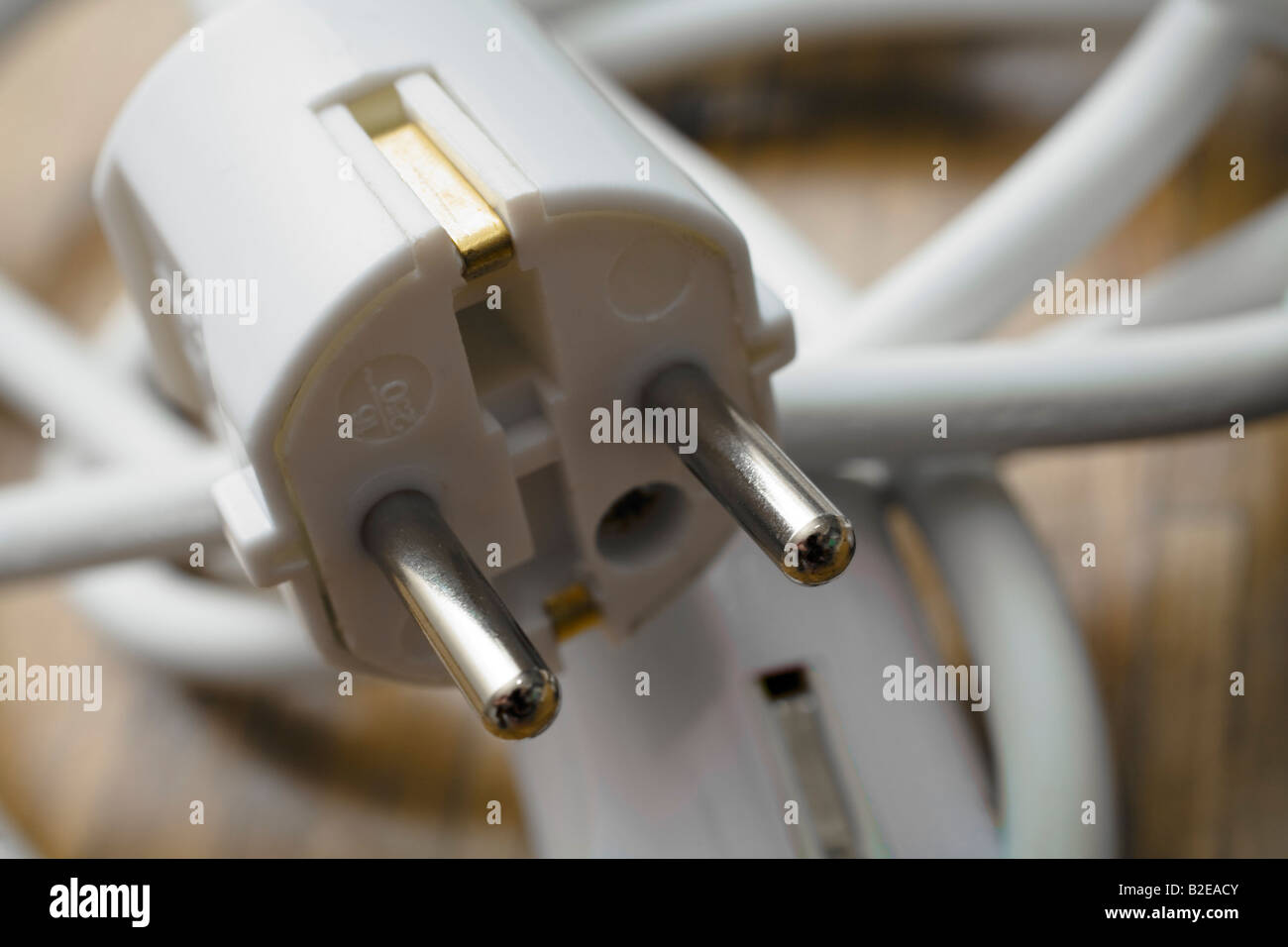Electric cables images hi-res stock photography and images - Alamy