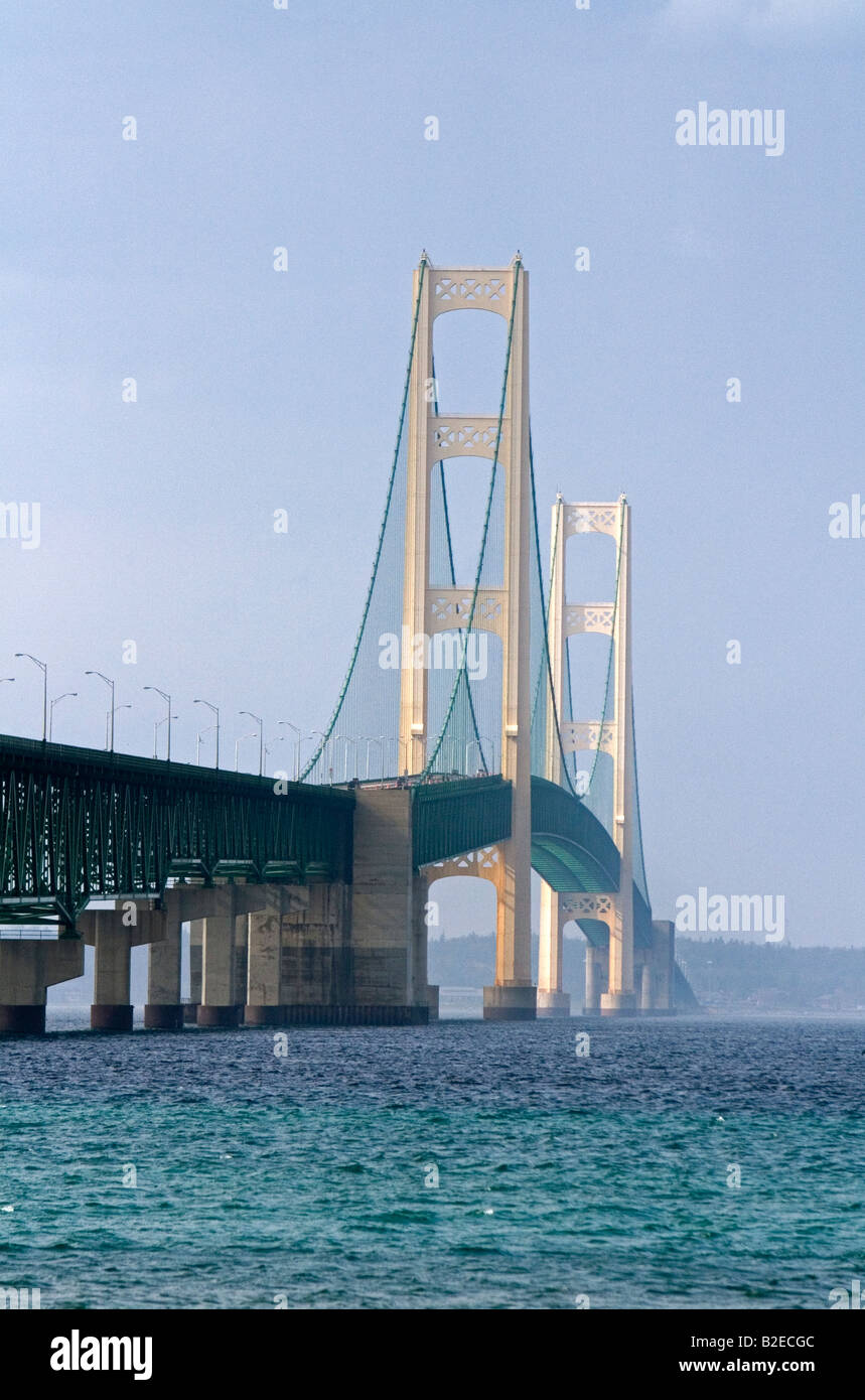 The Mackinac Bridge Spanning The Straits Of Mackinac Near Mackinaw City ...