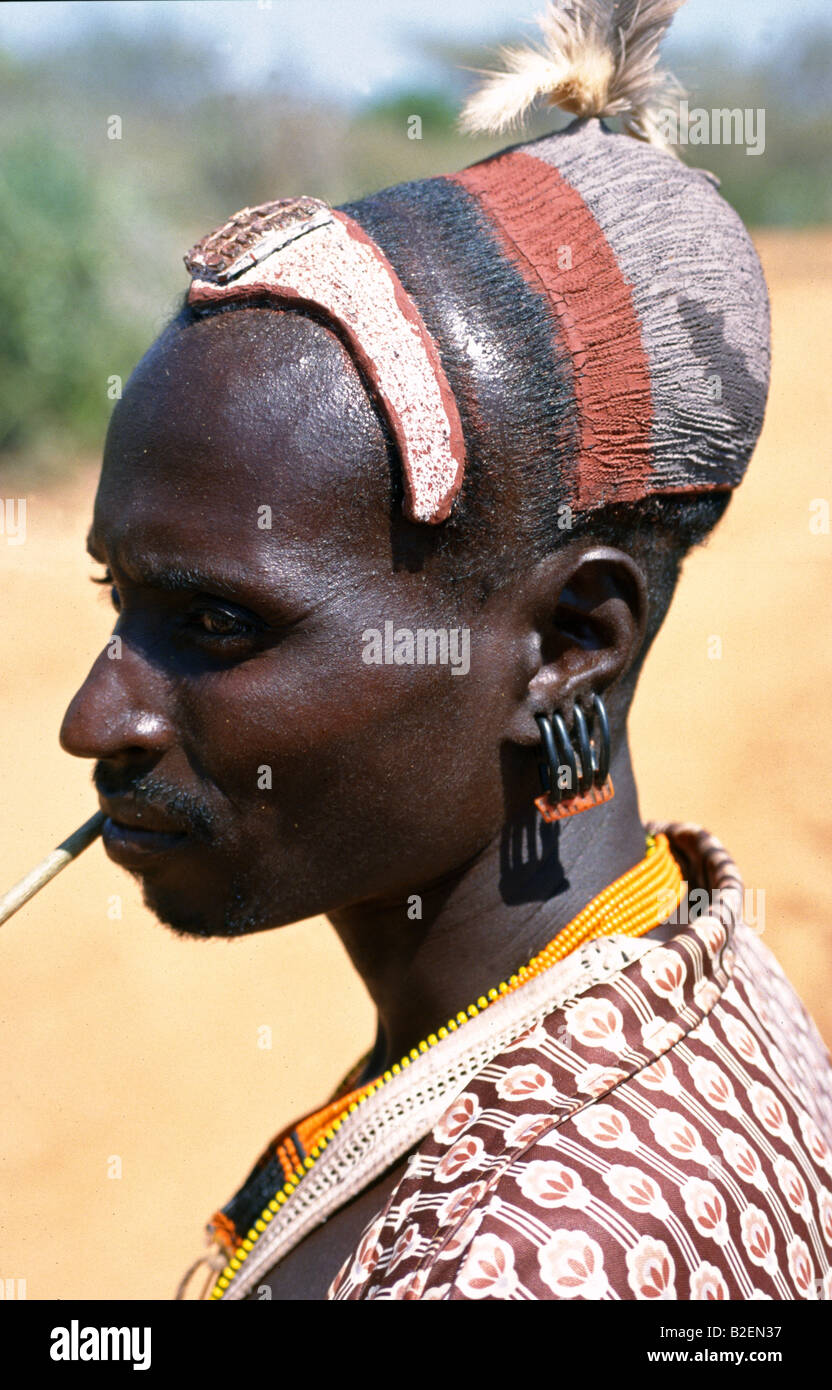 side profile of Hamer warrior in the Omo Valley of Ethiopia Stock Photo