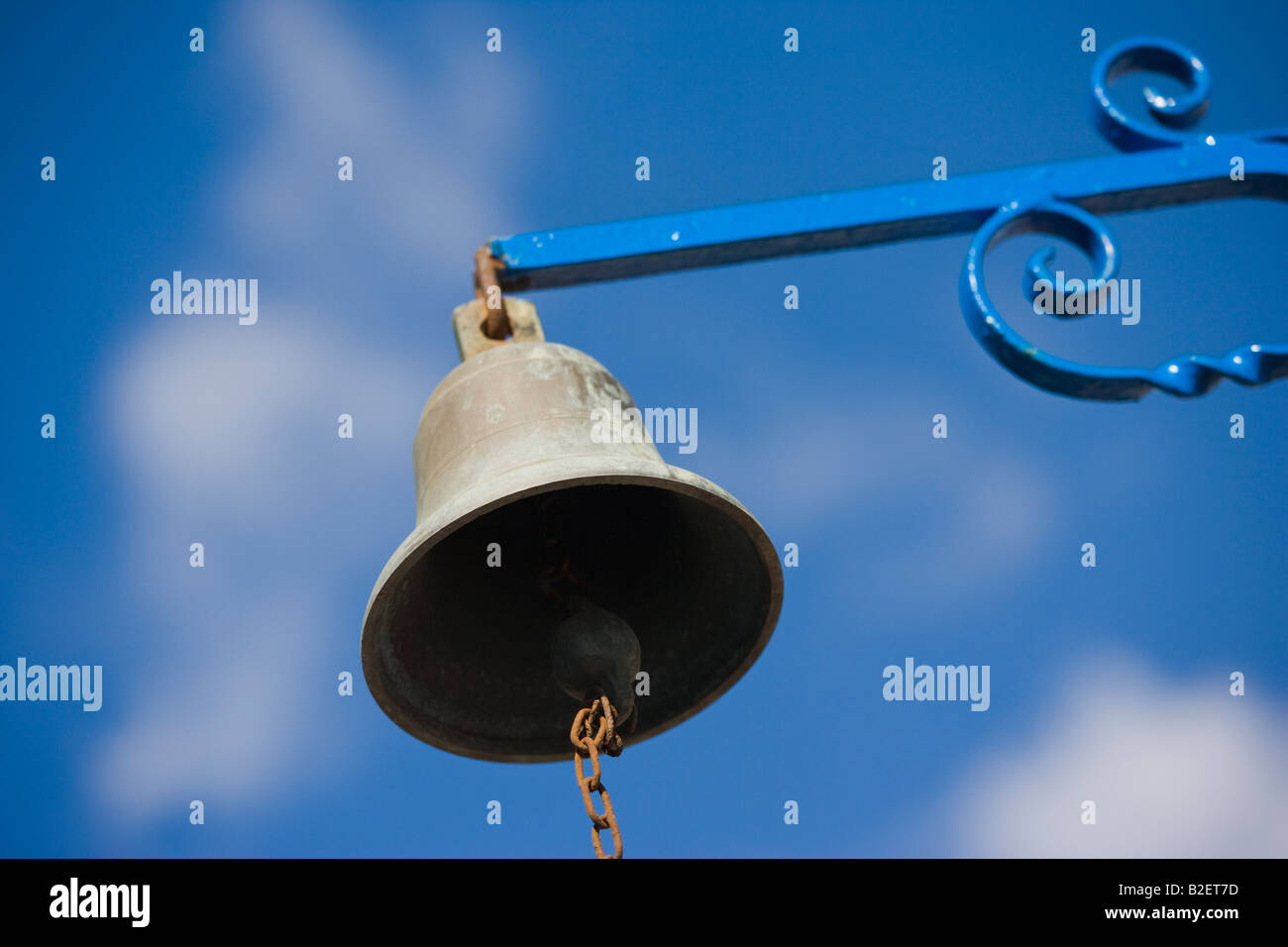 Bell bell pull hires stock photography and images Alamy