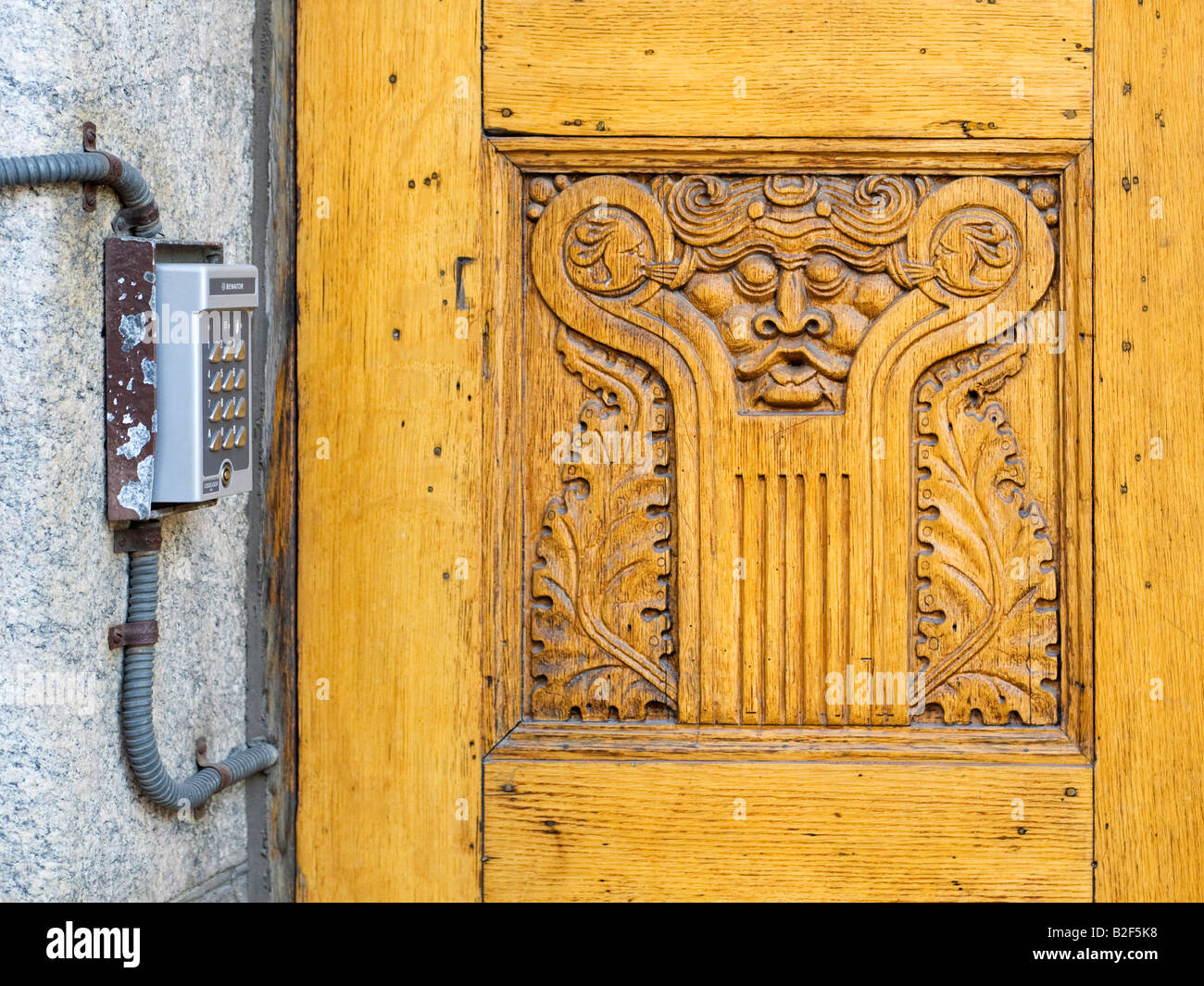 Helsinki architecture door hi-res stock photography and images - Alamy