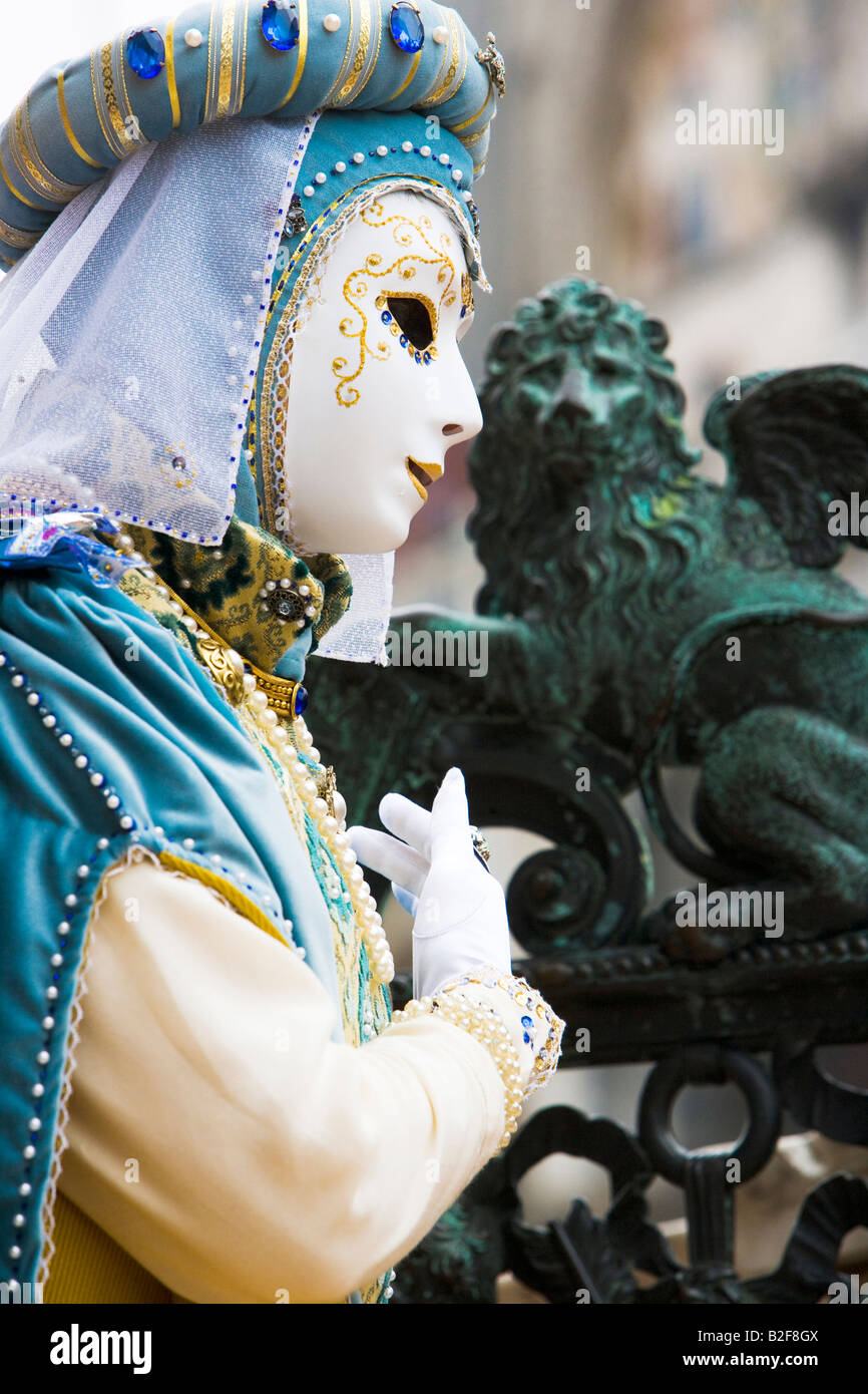 Venice Carnival costumed participant Stock Photo - Alamy