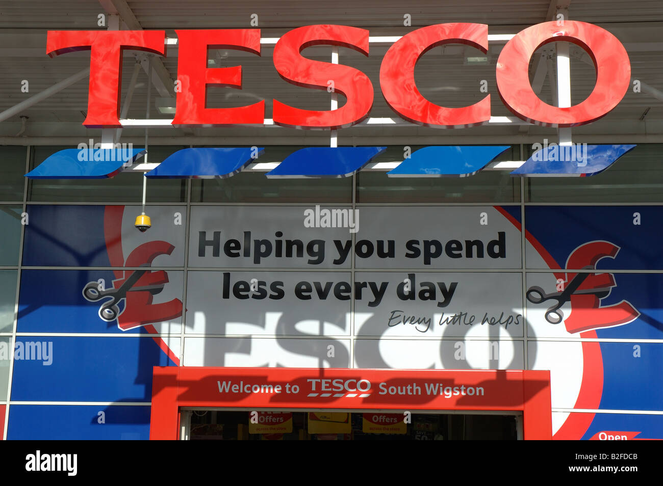 Tesco supermarket sign, England, UK Stock Photo Alamy