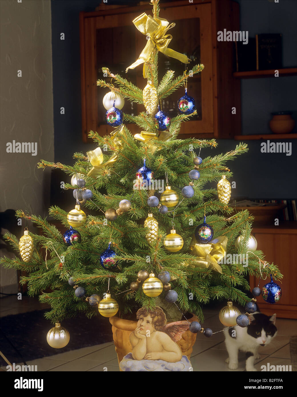 Christmas tree - decorated with bowls Stock Photo