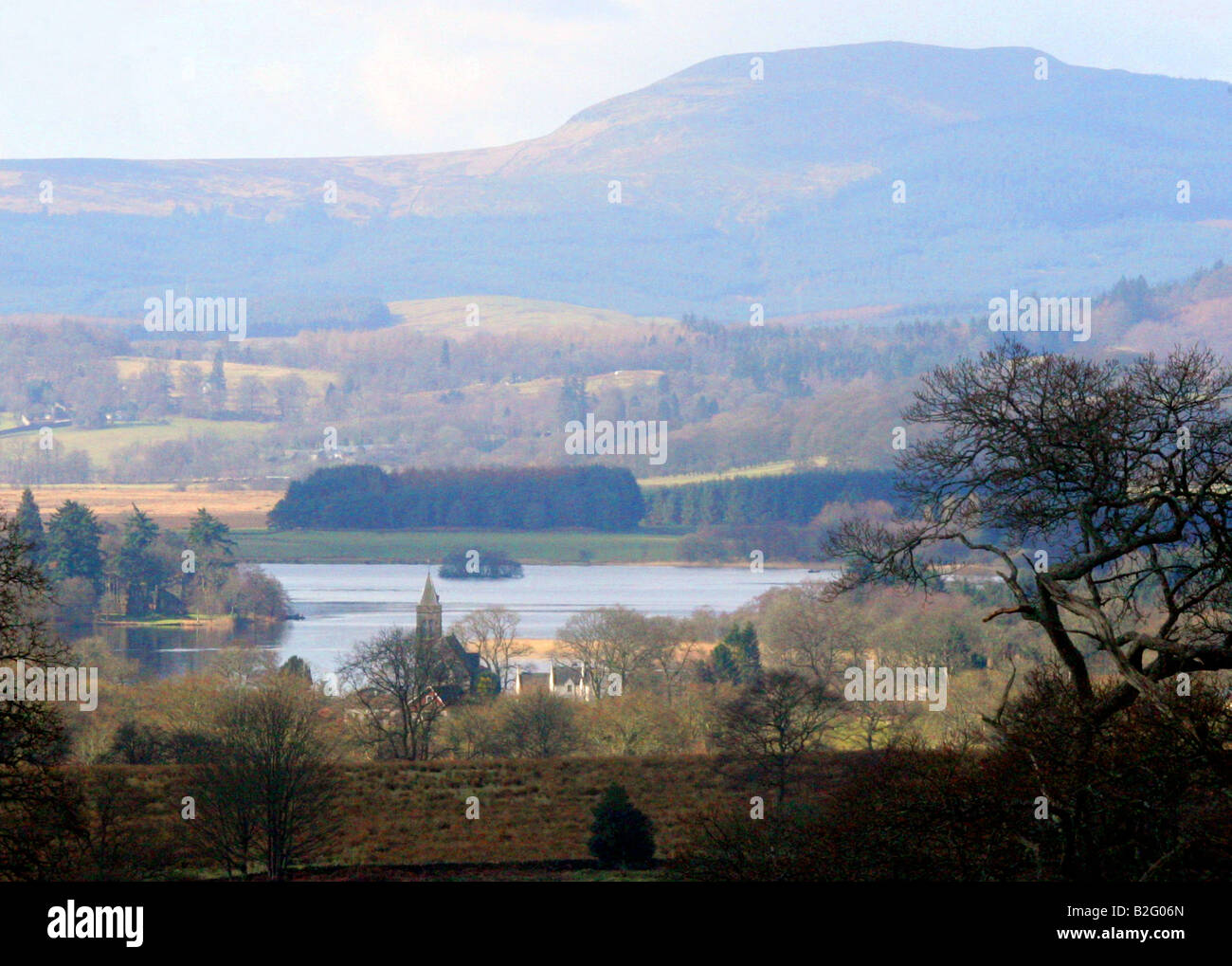 THE LAKE OF MENTEITH, AT THE GATEWAY TO THE HIGHLANDS ON THE EDGE OF THE QUEEN ELIZABETH NATIONAL PARK,PERTHSHIRE,SCOTLAND,UK. Stock Photo