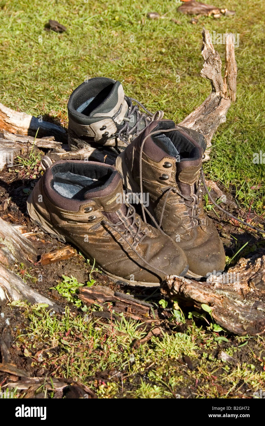 tramping boots