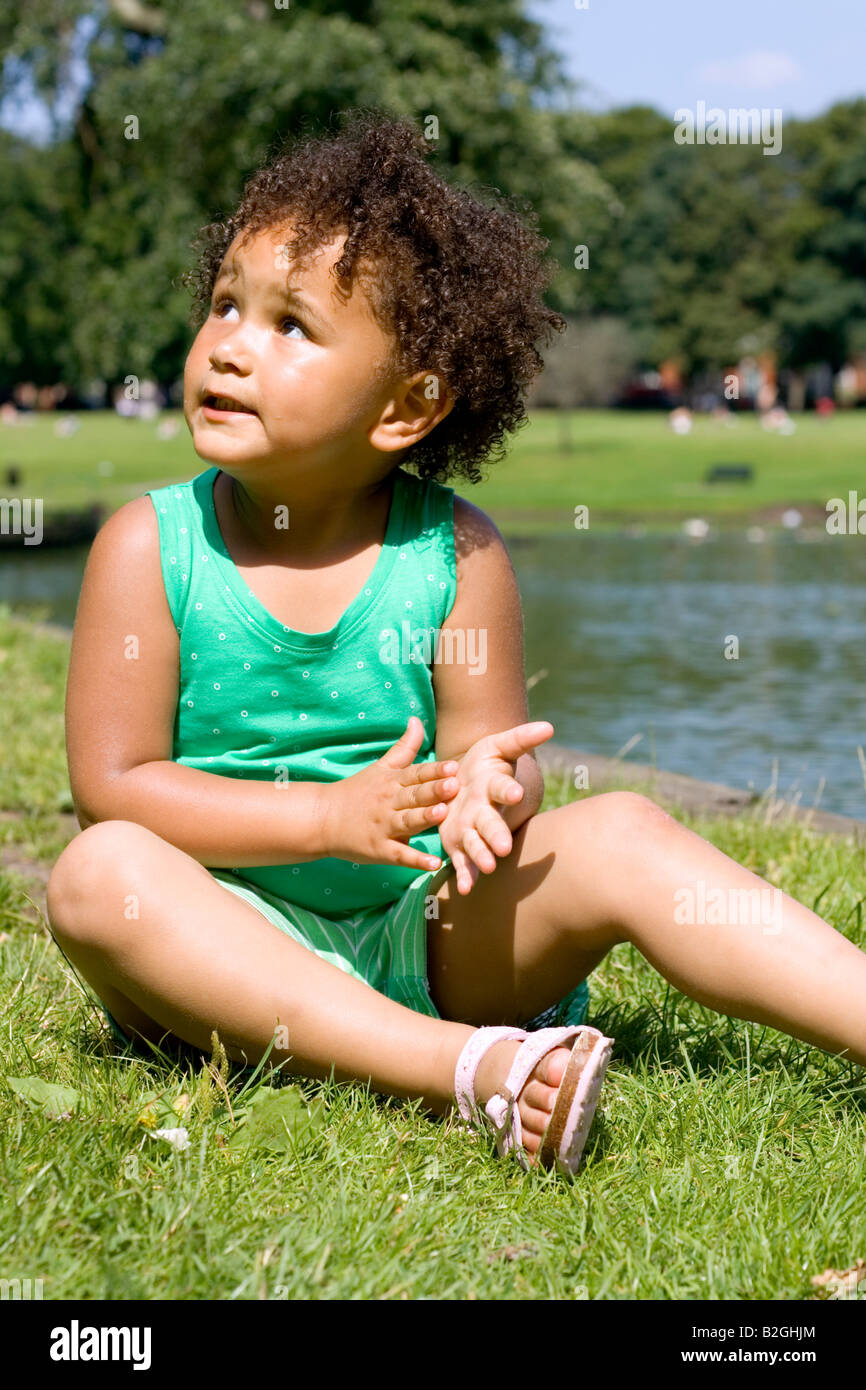 4yr girl Mixed race 4yr old girl hi-res stock photography and images - Alamy