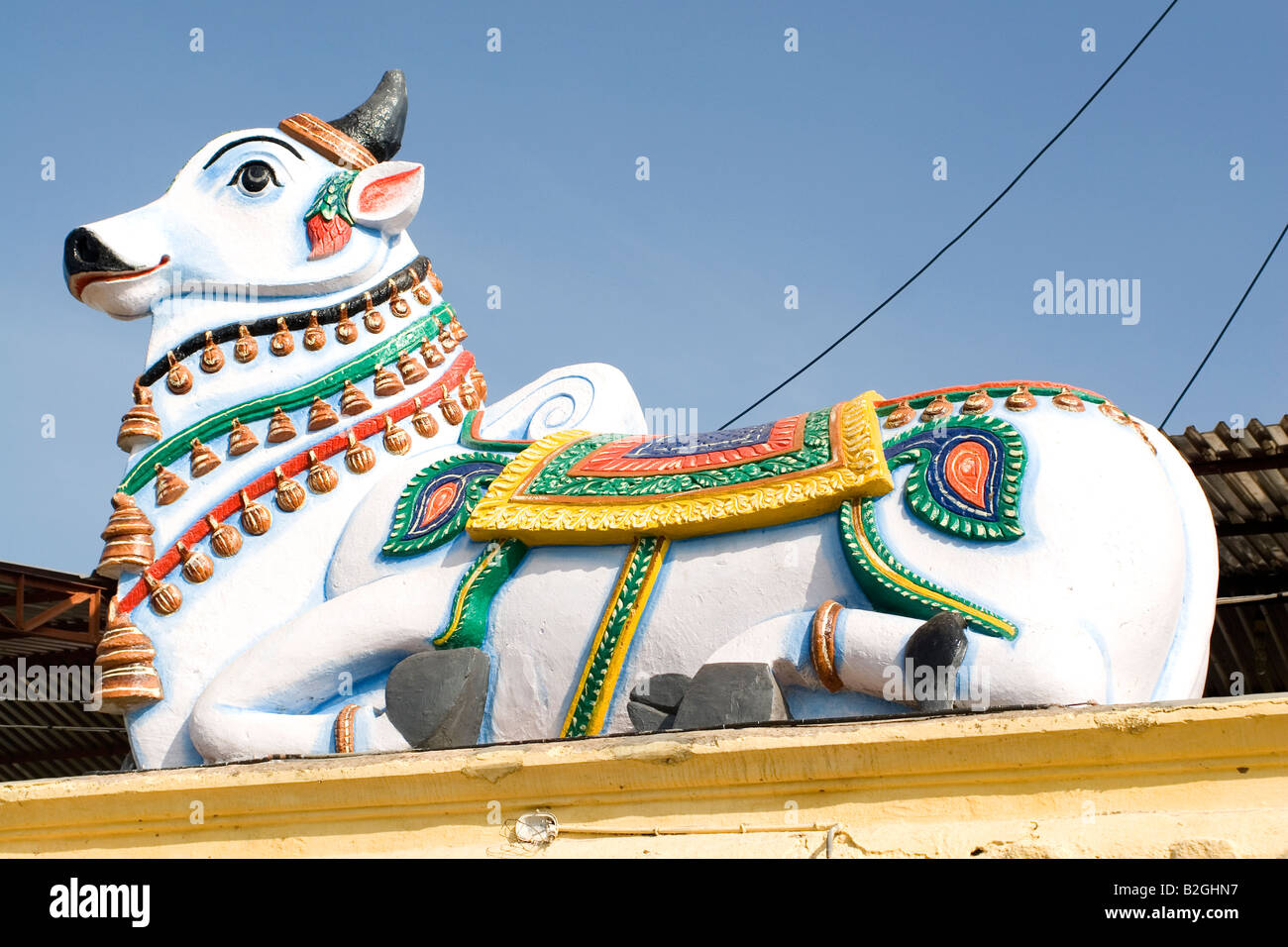 A Nandi statue at a south Indian Hindu temple Stock Photo - Alamy