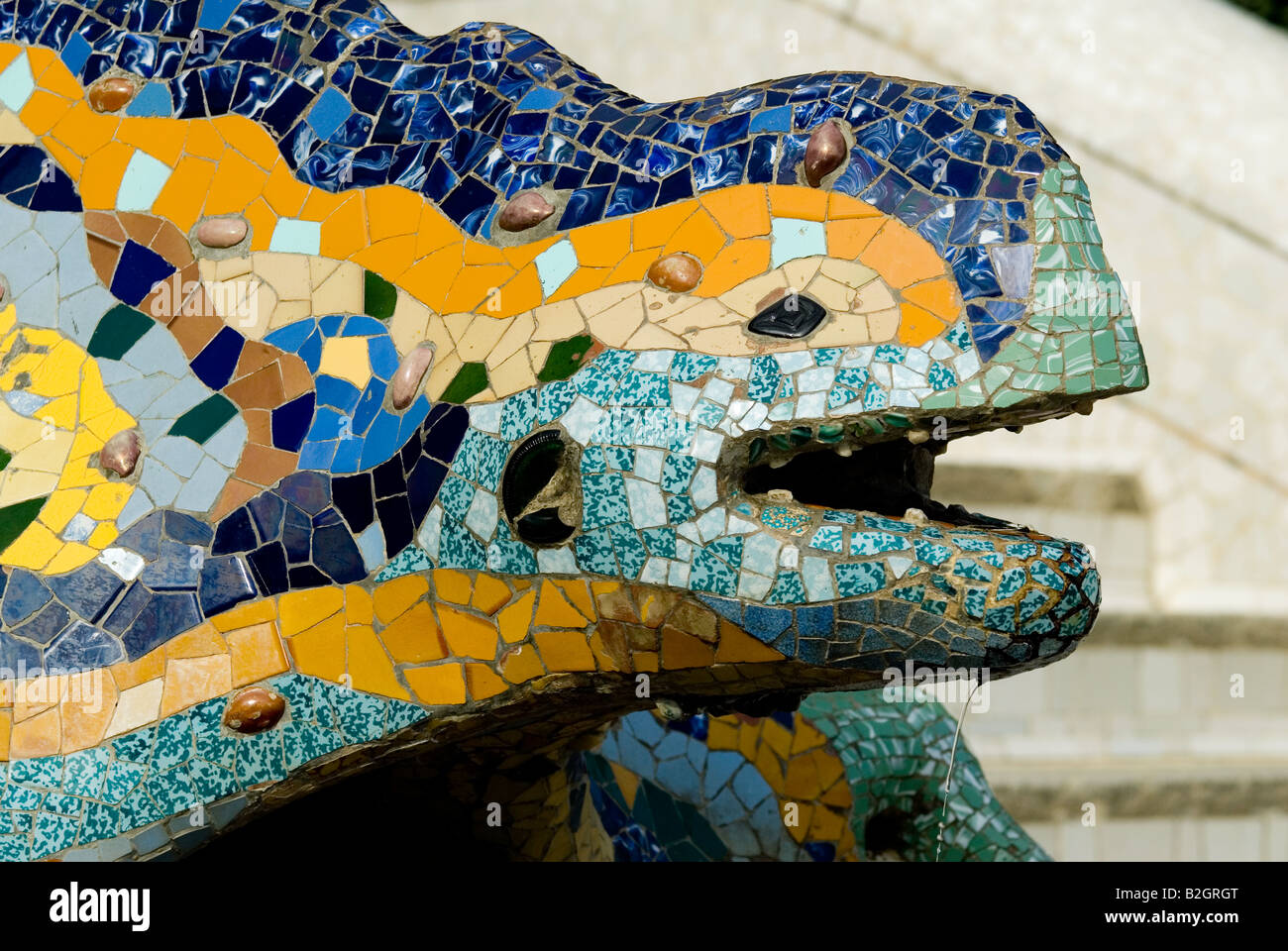 Tiled Lizard at Park Guell Antoni Gaudi Barcelona Stock Photo - Alamy