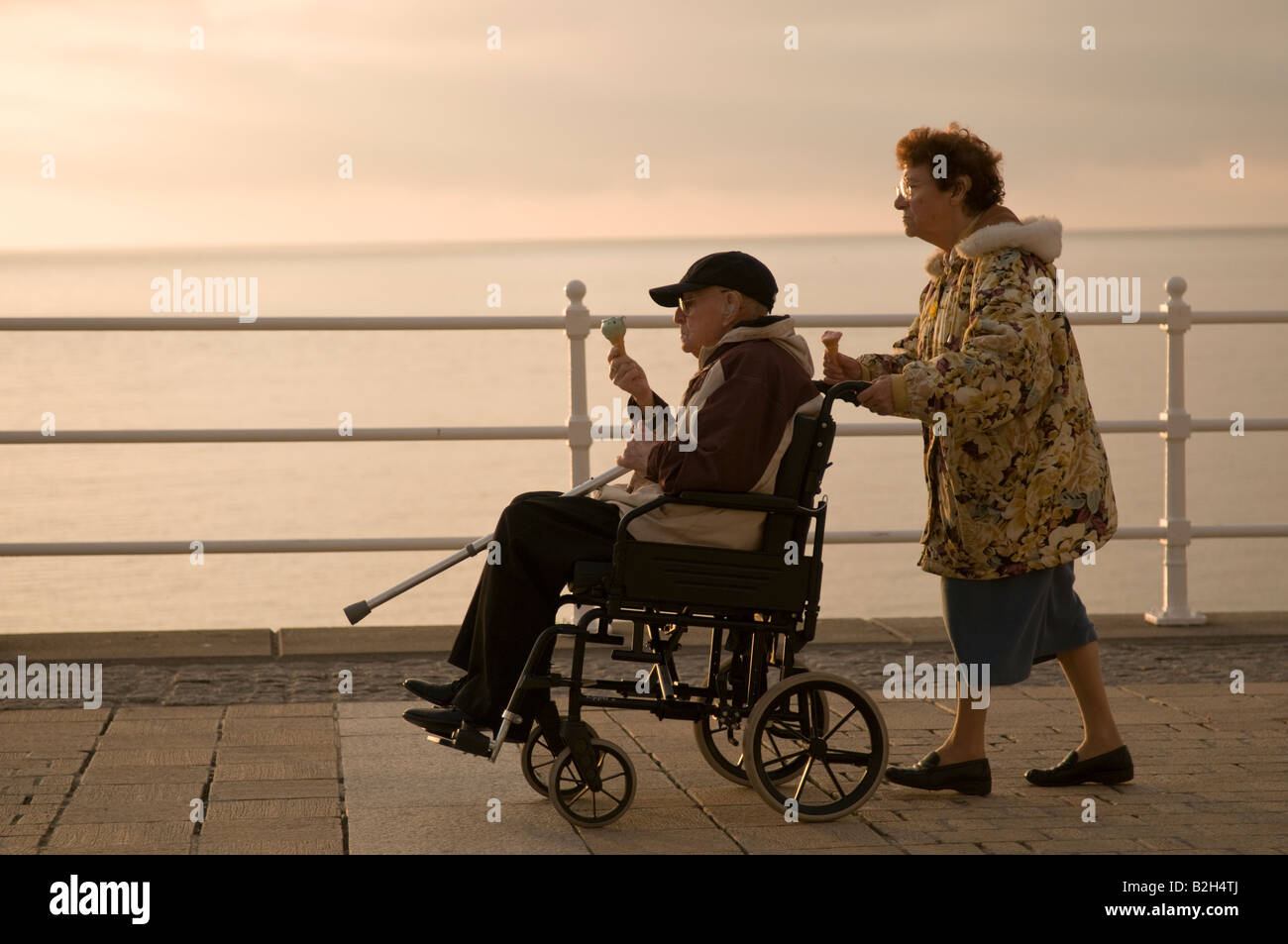 Old woman in wheelchair hi-res stock photography and images - Alamy