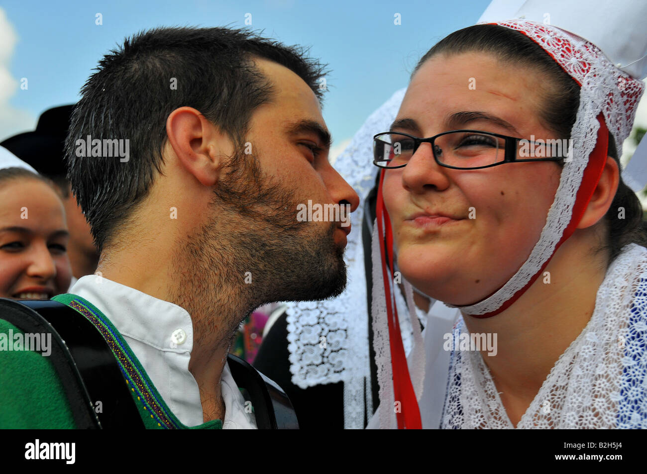Couple kiss lips close up hi-res stock photography and images - Alamy