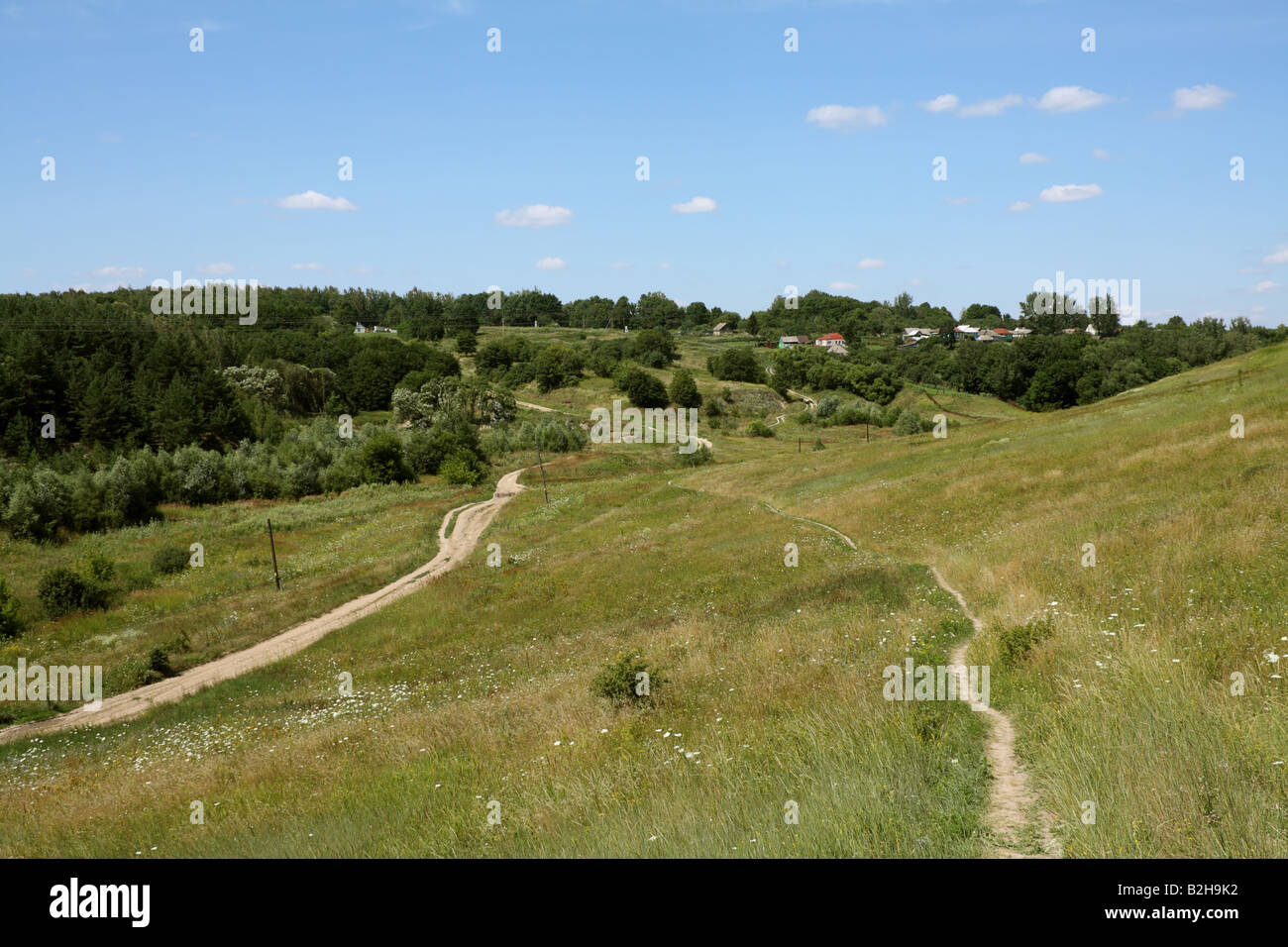 Rural scene summer houses hi-res stock photography and images - Alamy