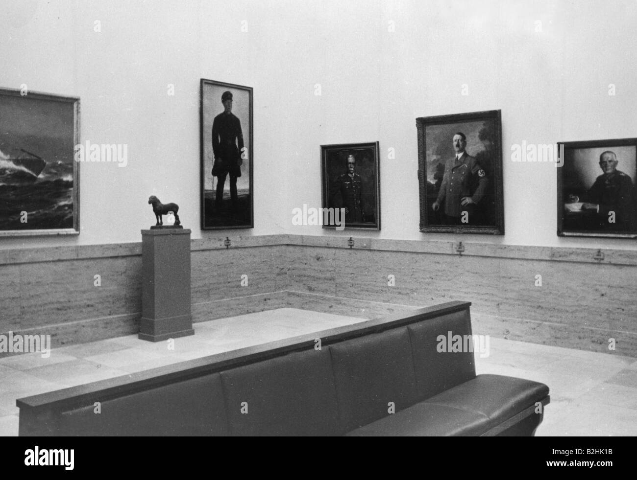 geography/travel, Germany, Munich, Haus der Kunst, built 1933 - 1937, architect: Paul Ludwig Troost, intertior view, shortly before the opening 18.7.1937, museum, Haus der Deutschen Kunst, Third Reich, Nazism, National Socialism, architecture, exhibition, paintings, Adolf Hitler, Bavaria, Europe, 20th century, historic, historical, 1930s, Stock Photo