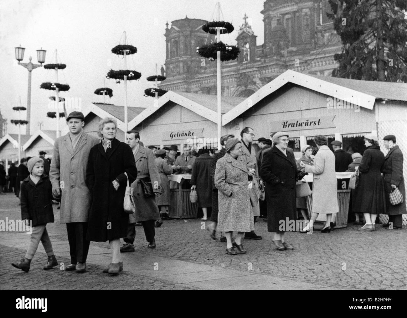 christmas, christmas markets, Marx-Engels-Platz, East Berlin, 28.11.1959, Stock Photo