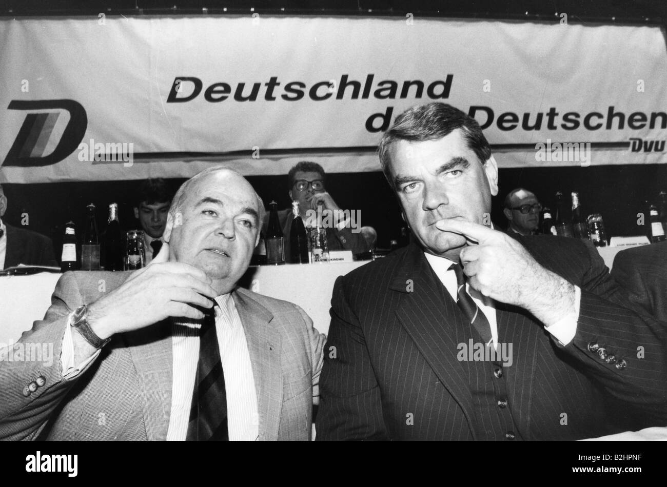 Frey, Gerhard, 18.12.1933 - 19.2.2013, German publisher and politician (DVU), with the British historian David Irving, meeting of the German Peoples Union, 1990s, , Stock Photo