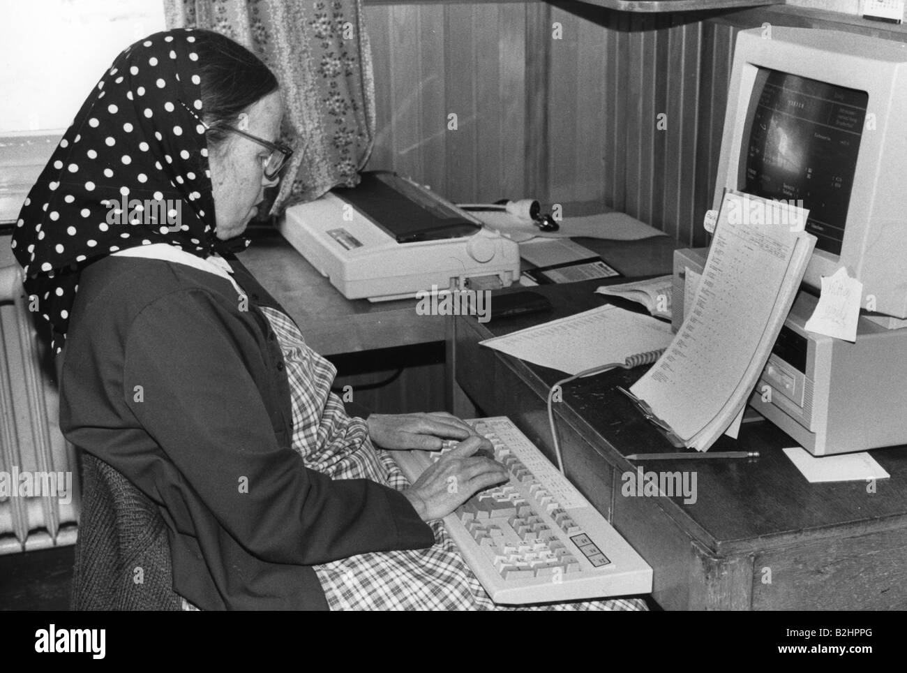 1990 computer hi-res stock photography and images - Alamy