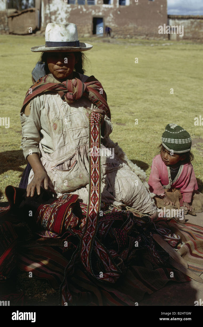 Indigenous mother and child hi-res stock photography and images - Alamy
