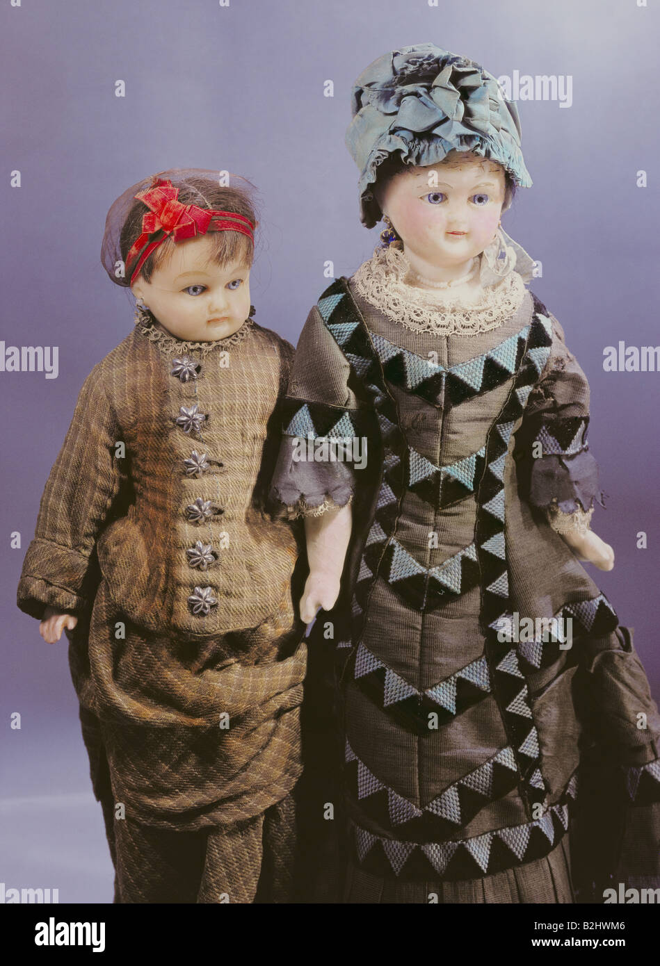 toys, dolls, "Zwei Wachspuppen in modischer Kleidung" (Two wax dolls in fashionable clothes), Germany, circa 1900, Bavarian National Museum, Munich, Stock Photo