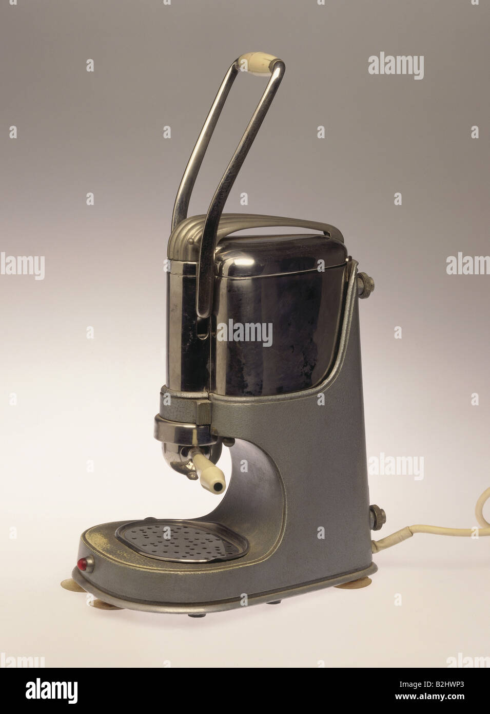 Cafe 1940s hires stock photography and images Alamy