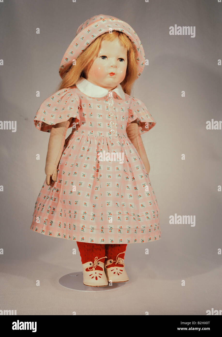toys, dolls, doll, by Kaethe Kruse (1883 - 1968), height 45 cm, Germany,  1931, Munich doll museum Stock Photo - Alamy