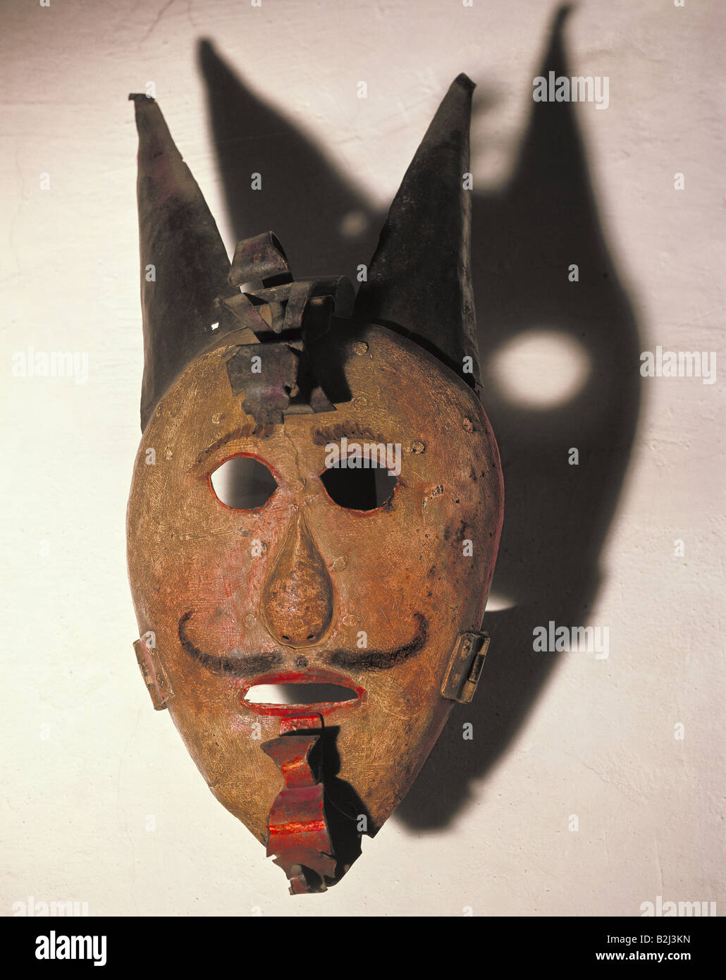 justice, penitentiary system, pillory, shame mask, wrought iron, wood, height 35 cm, Wasserburg, Germany, 19th century, Wasserburg museum of local history, historic, historical, history of law, masks, punishment, Stock Photo