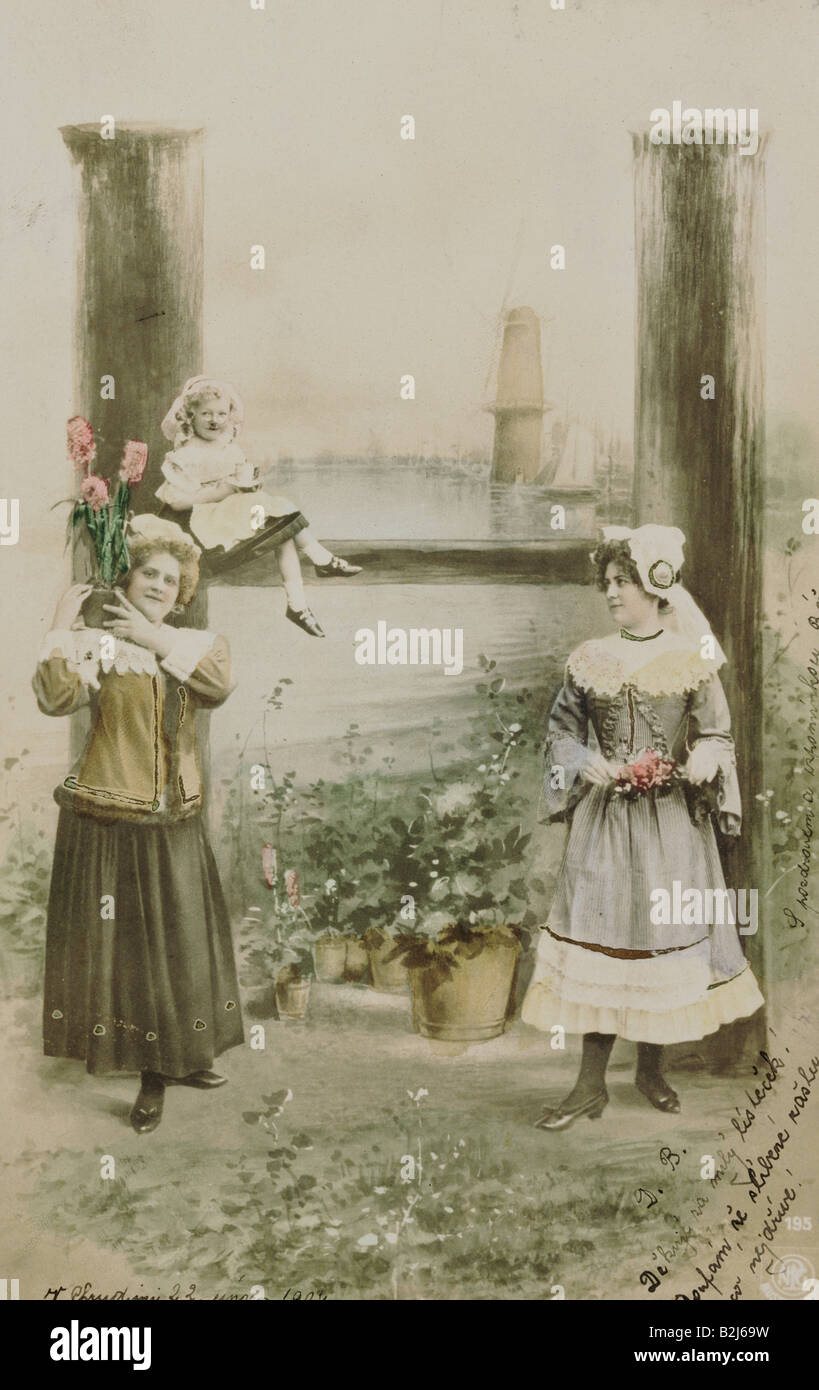 kitsch / souvenir, postcard, initials, photomontage, coloured, 13.6 cm x 8.5 cm, circa 1906, Stock Photo