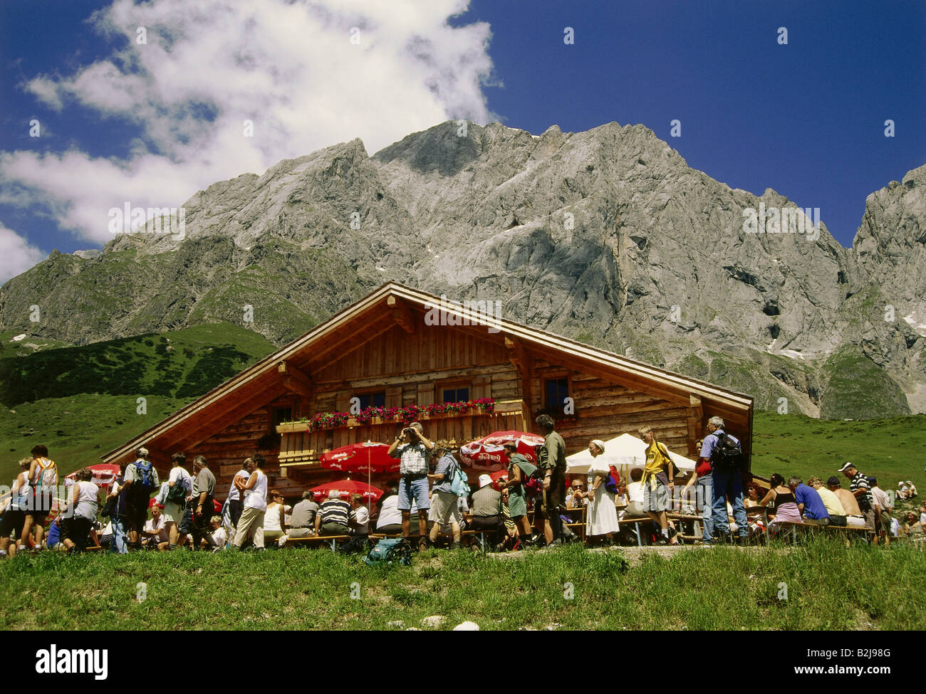 leisure / sports, hiking, Austria, Salzburg, hikers in front of alp hut, Hochkönig (2941m), Additional-Rights-Clearance-Info-Not-Available Stock Photo