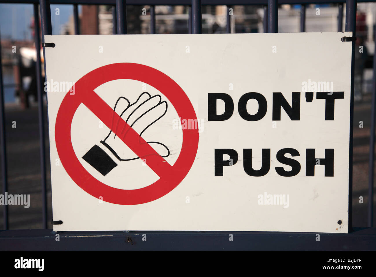 Don't push warning sign Stock Photo