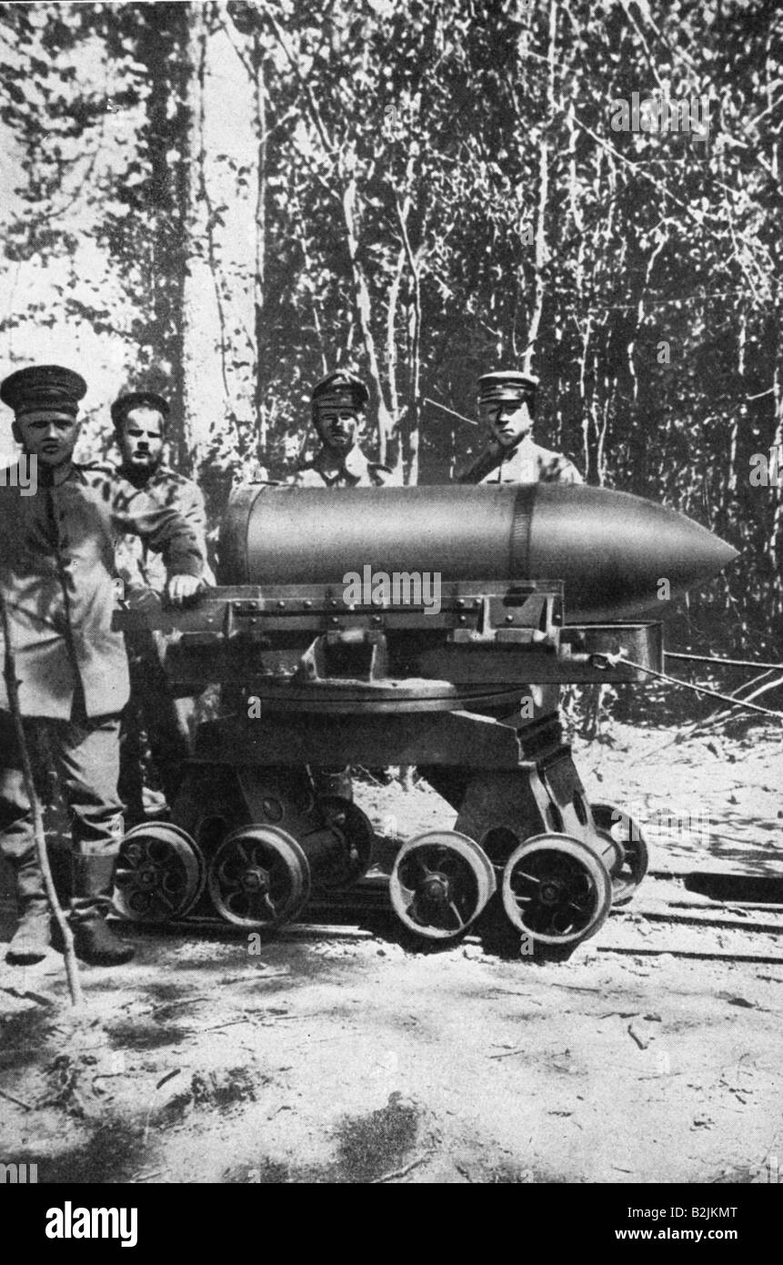 events, First World War / WWI, Western Front, Belgium, shell for a German 42 cm gun 'Big Bertha', Liege, 7.8.1914, Stock Photo