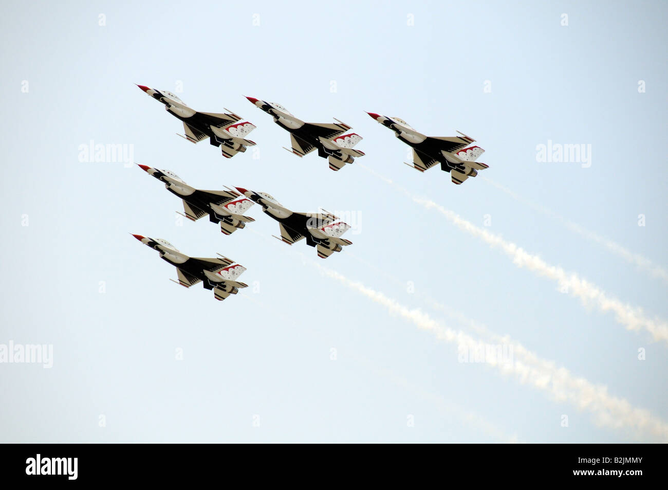 The US Air Force Thunderbirds Air Demonstration Squadron Thunderbirds USAF F-16 jets put on an exhibition in Rochester, NY. USA. Stock Photo