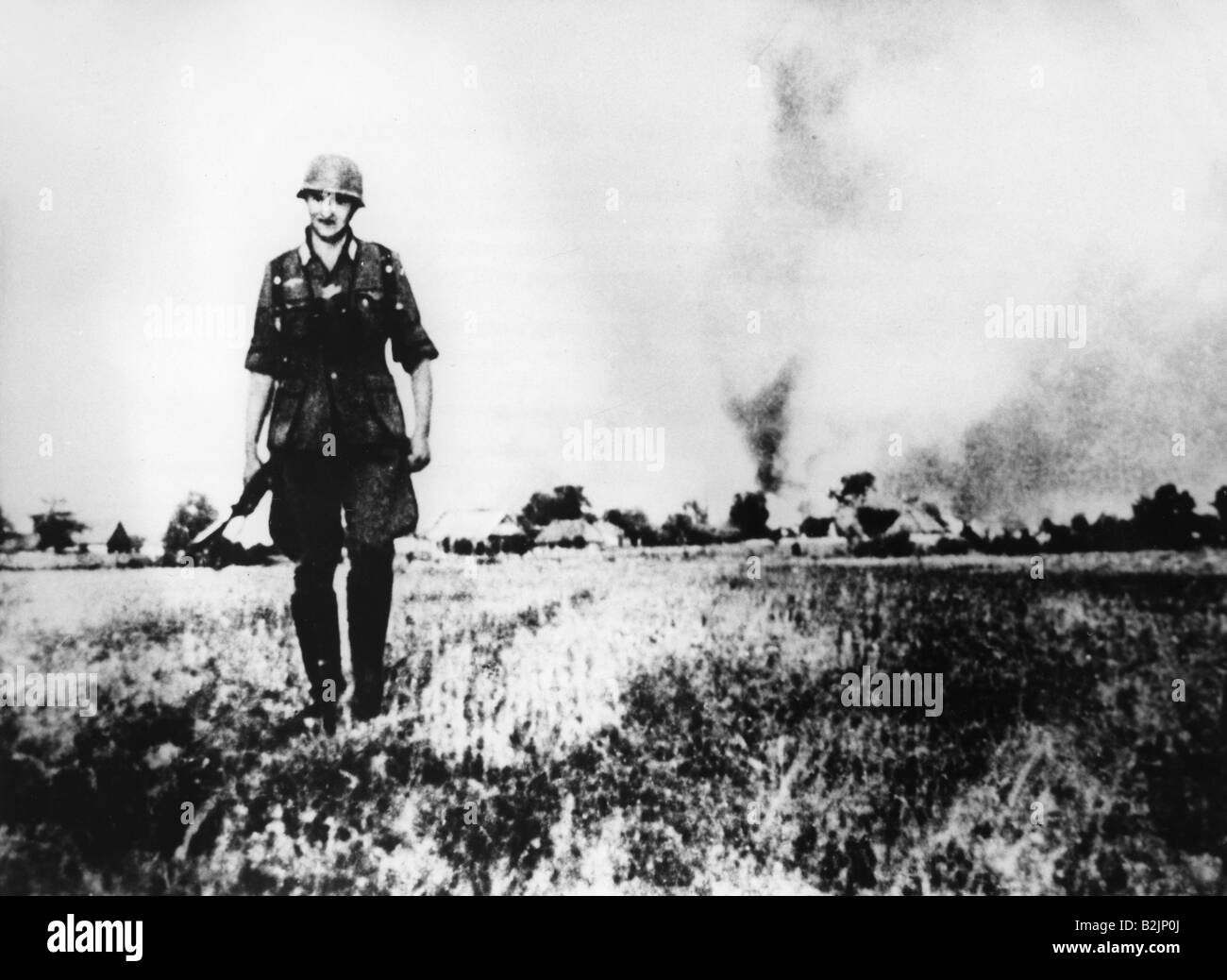 events, Second World War / WWII, Russia 1941, German officer on a field, late June 1941, Stock Photo
