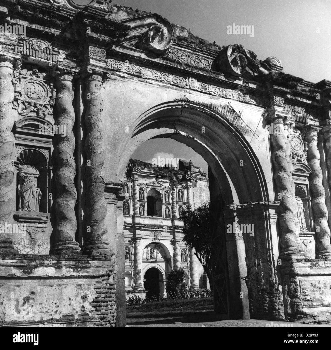 Antigua guatemala Black and White Stock Photos & Images Alamy